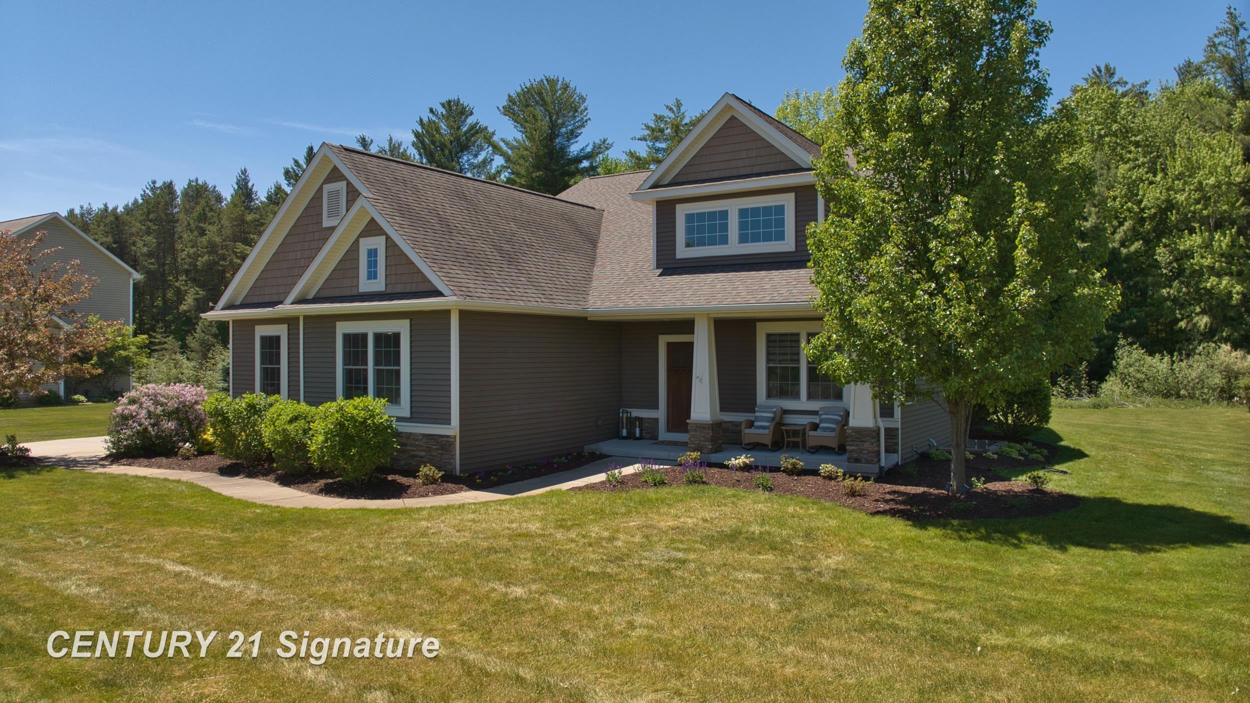Photo 1 of Single family home for sale at 2083 N Harvest Cir, Midland, MI 48642 | MLS# 61050221886 | Listing updated on 2026-09-16