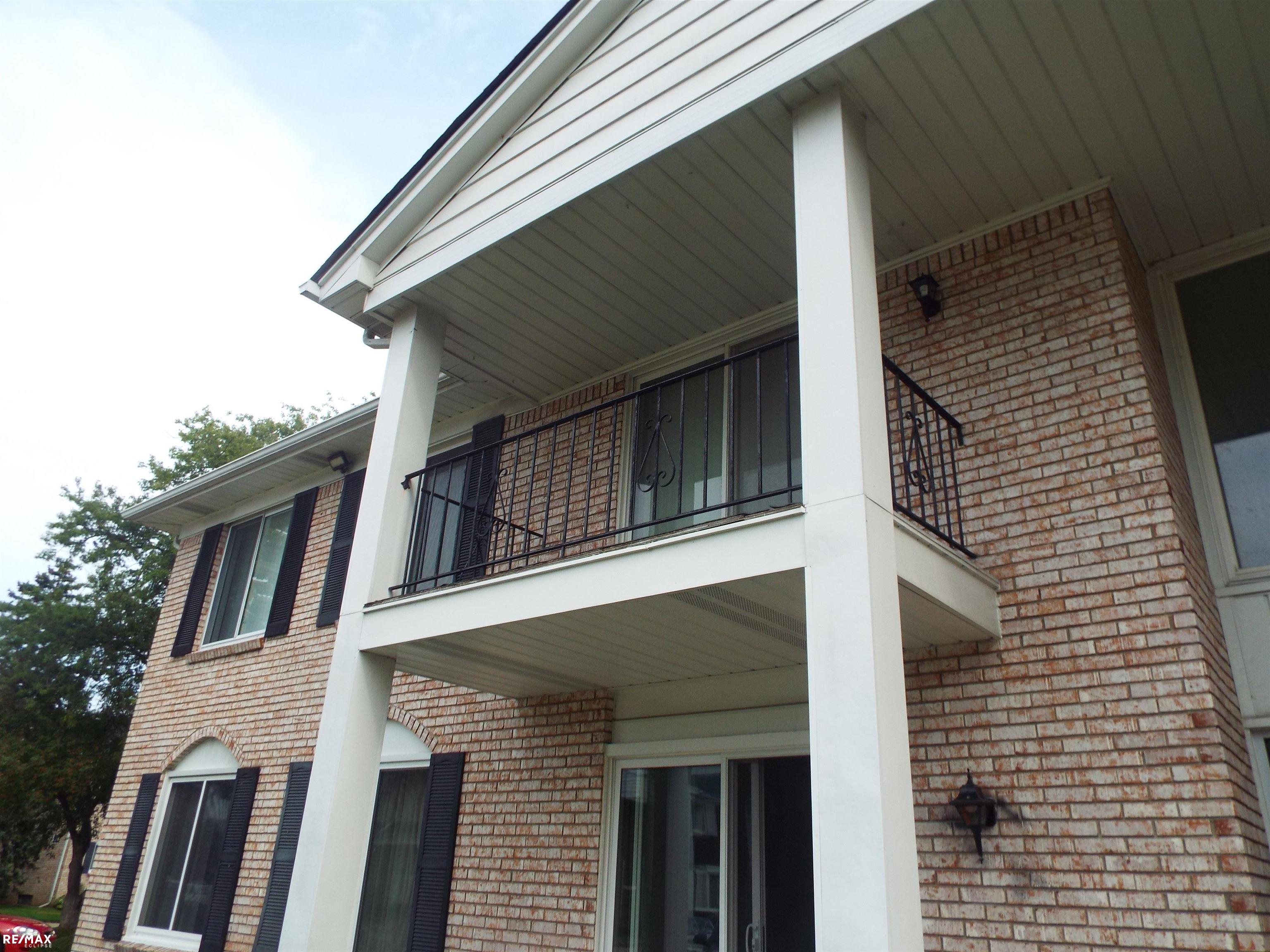 Photo 3 of Condo for sale at 13900 Camelot Dr, Sterling Heights, MI 48312 | MLS# 58050221893 | Listing updated on 2026-09-18