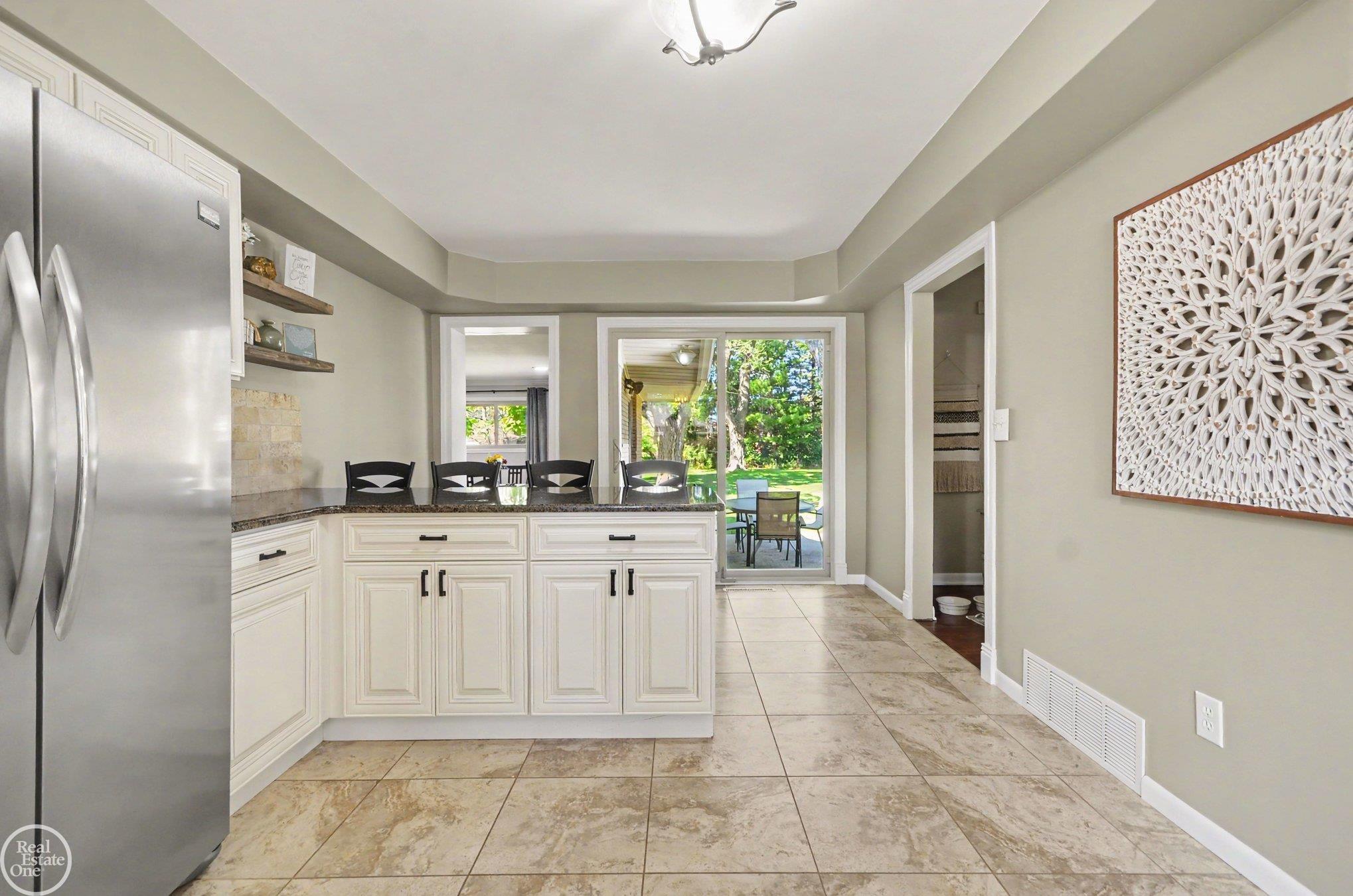 Photo 4 of Single family home for sale at 36157 Capper Dr, Clinton Township, MI 48035 | MLS# 58050221895 | Listing updated on 2026-09-16