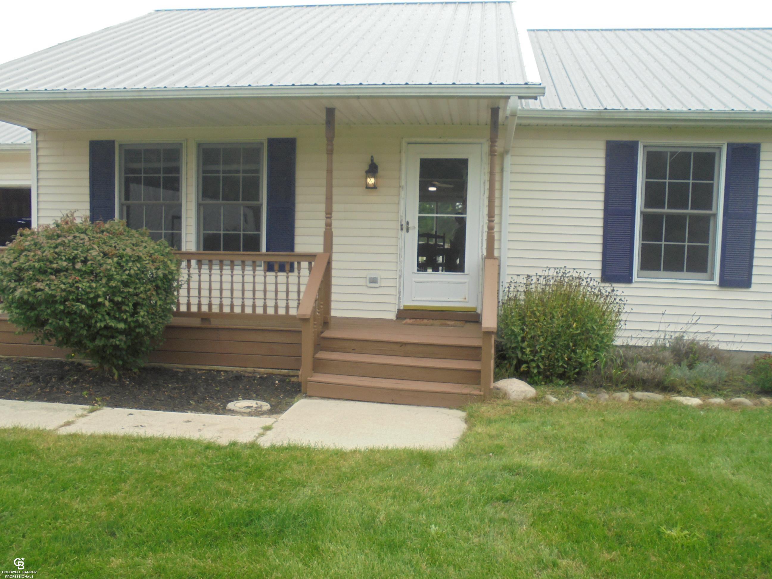 Photo 1 of Single family home for sale at 794 Cove Rd, Wales, MI 48027 | MLS# 58050221907 | Listing updated on 2026-09-16