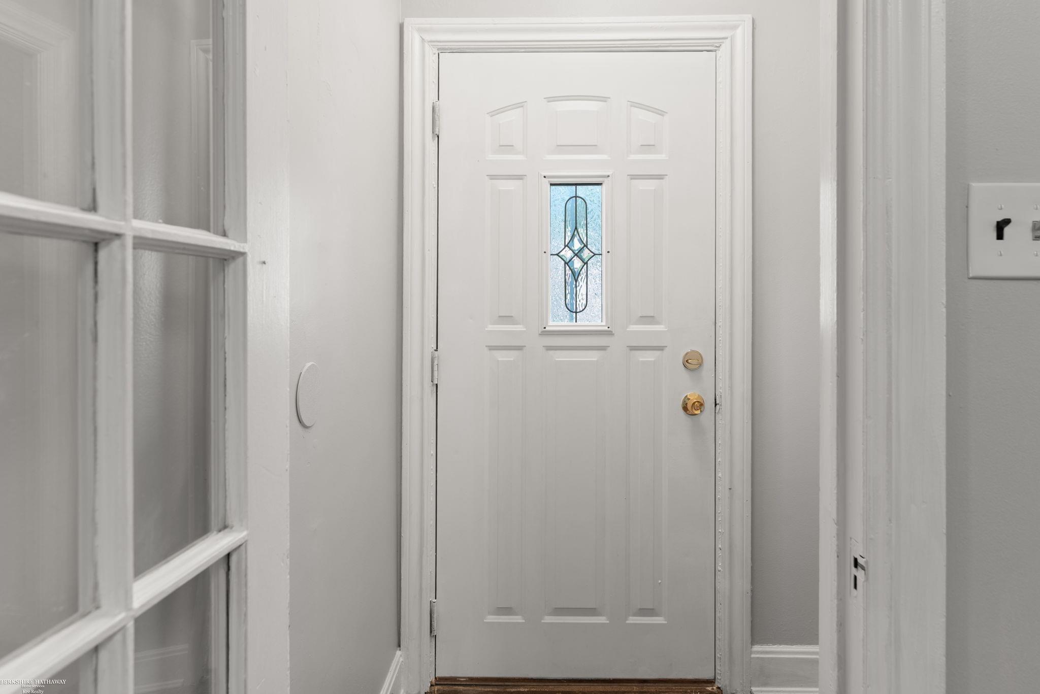 Photo 3 of Single family home for sale at 11091 Wayburn St, Detroit, MI 48224 | MLS# 58050221913 | Listing updated on 2026-09-16