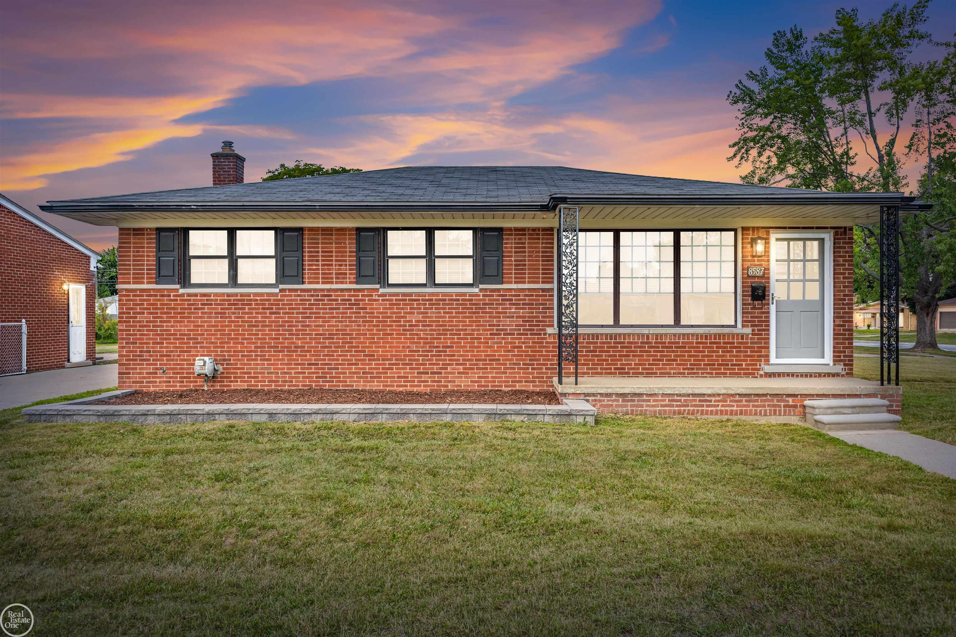 Single family home for sale at 8587 Christine St, Warren, MI 48093 | MLS# 58050221916