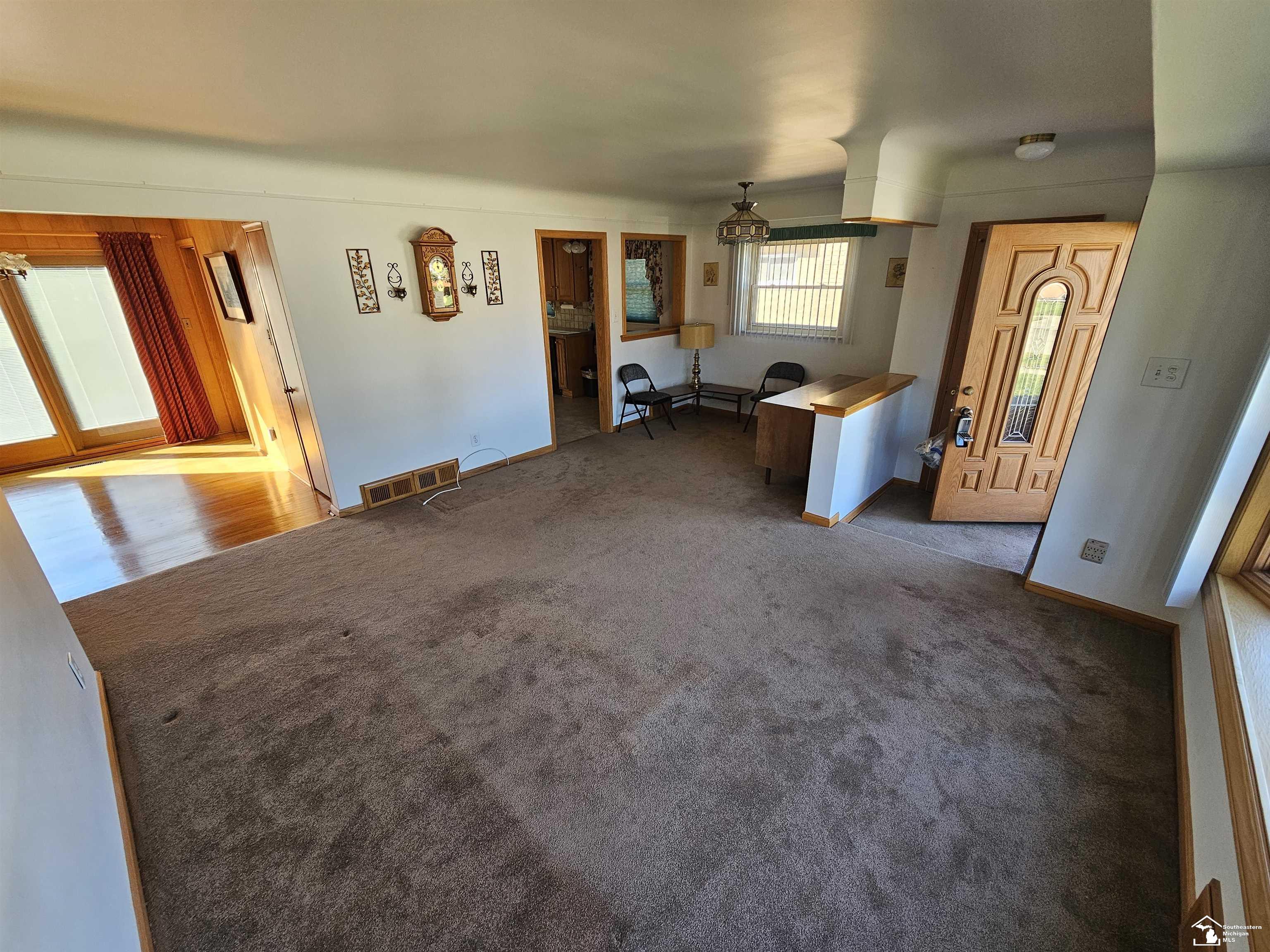 Photo 4 of Single family home for sale at 24925 Ward St, Taylor, MI 48180 | MLS# 57050221936 | Listing updated on 2026-09-19