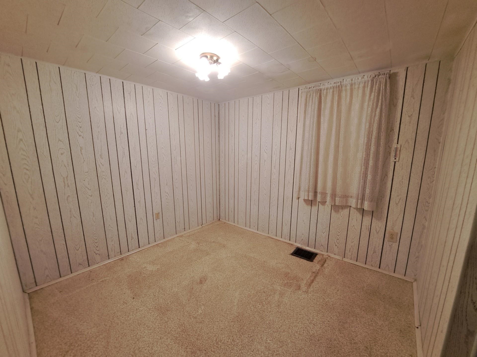 Photo 4 of Single family home for sale at 10301 N Loomis St, Clare, MI 48617 | MLS# 50221956 | Listing updated on 2026-09-16