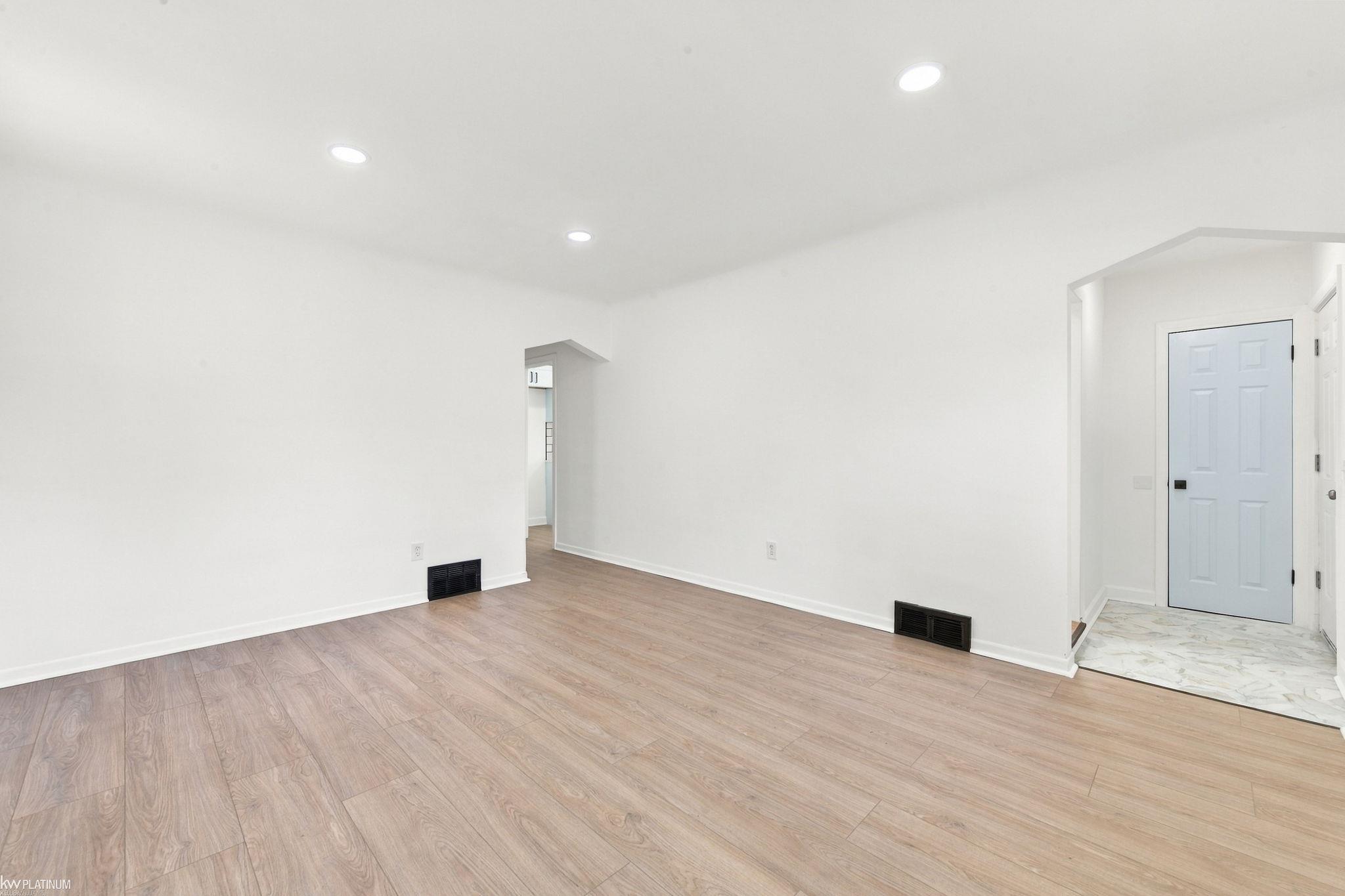 Photo 3 of Single family home for sale at 18104 Runyon St, Detroit, MI 48234 | MLS# 58050221966 | Listing updated on 2026-09-16