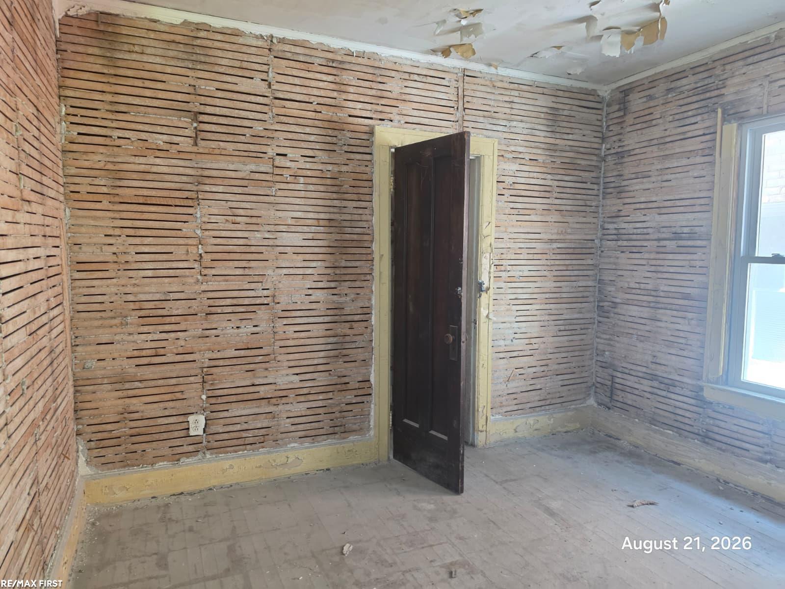 Listing Photo 4 - Condo for sale in building located at 2268 Taylor St, Detroit, MI 48206