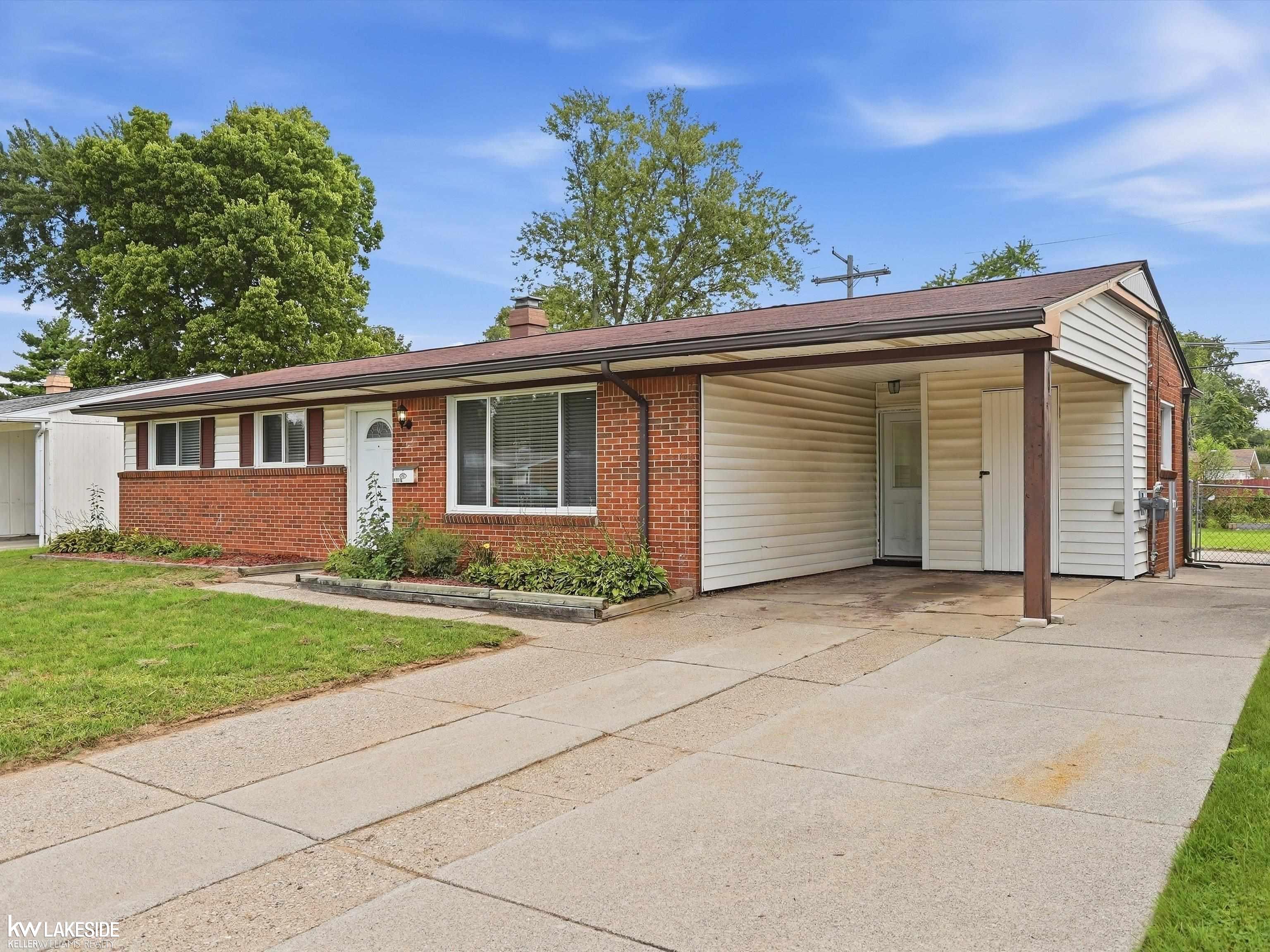 Photo 3 of Single family home for sale at 43016 Penny Dr, Sterling Heights, MI 48314 | MLS# 58050221980 | Listing updated on 2026-09-16
