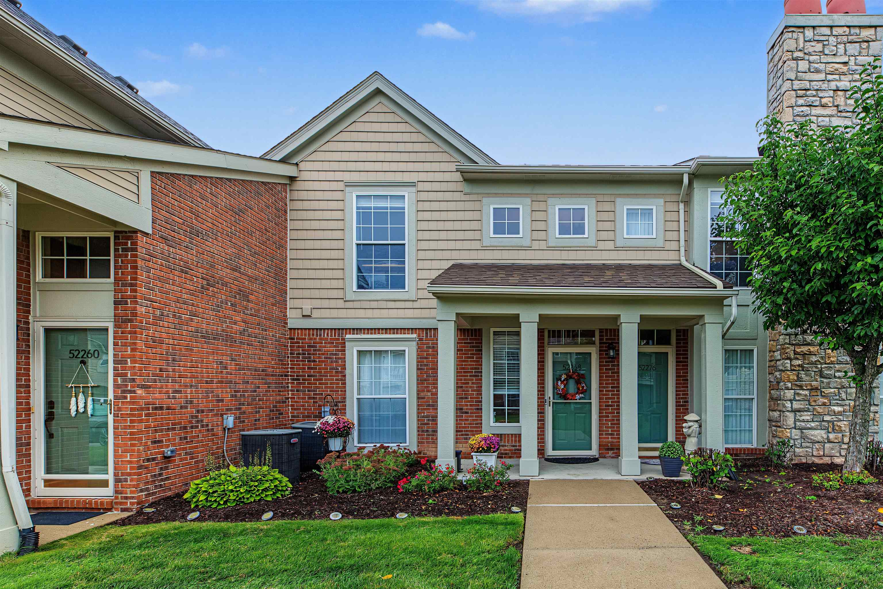 Photo 2 of Condo for sale at 52268 Naugatuck Dr, Macomb, MI 48042 | MLS# 58050221996 | Listing updated on 2026-09-21