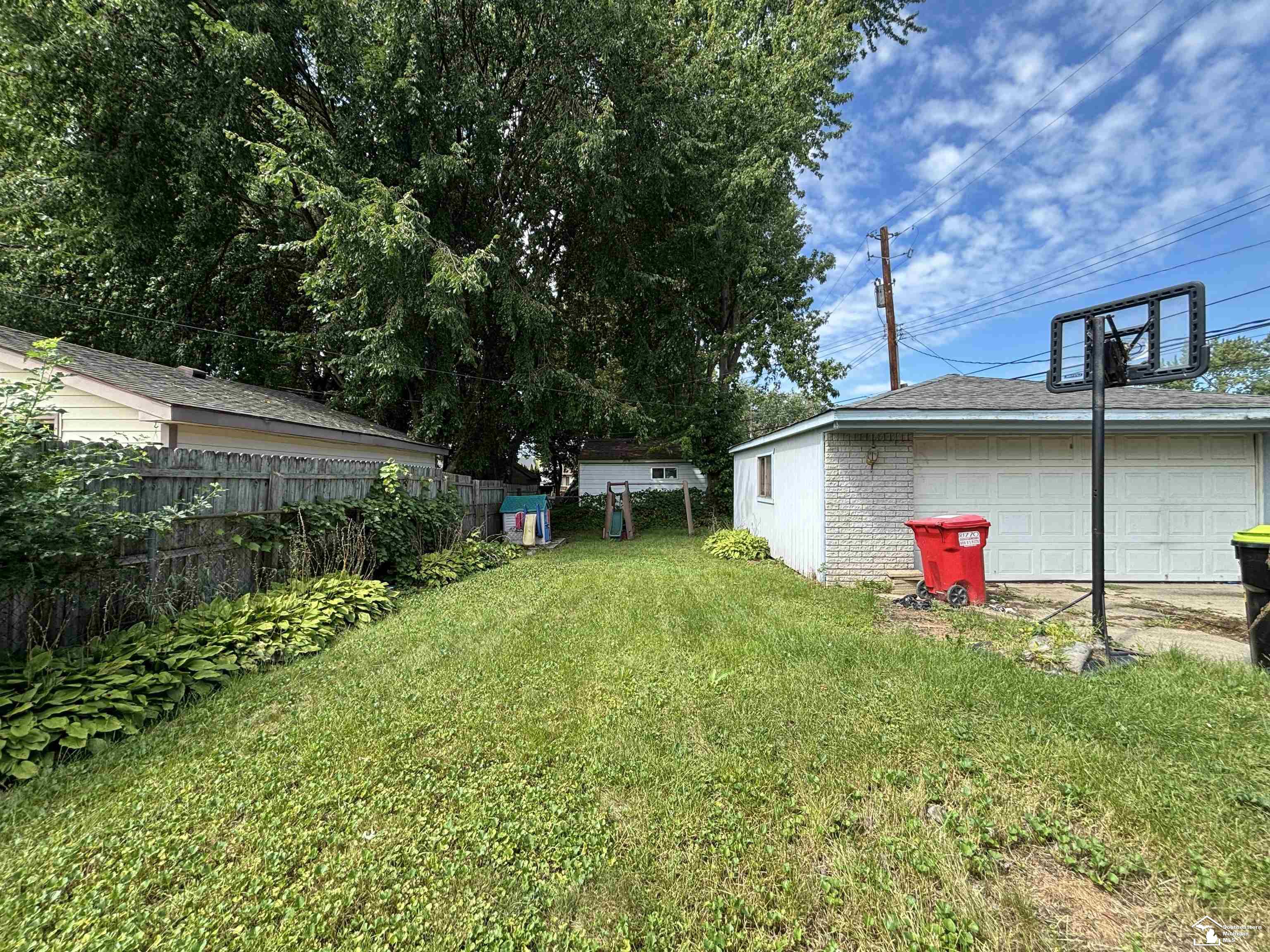 Photo 3 of Single family home for sale at 34373 Virgil St, Harrison Township, MI 48045 | MLS# 57050222011 | Listing updated on 2026-09-17