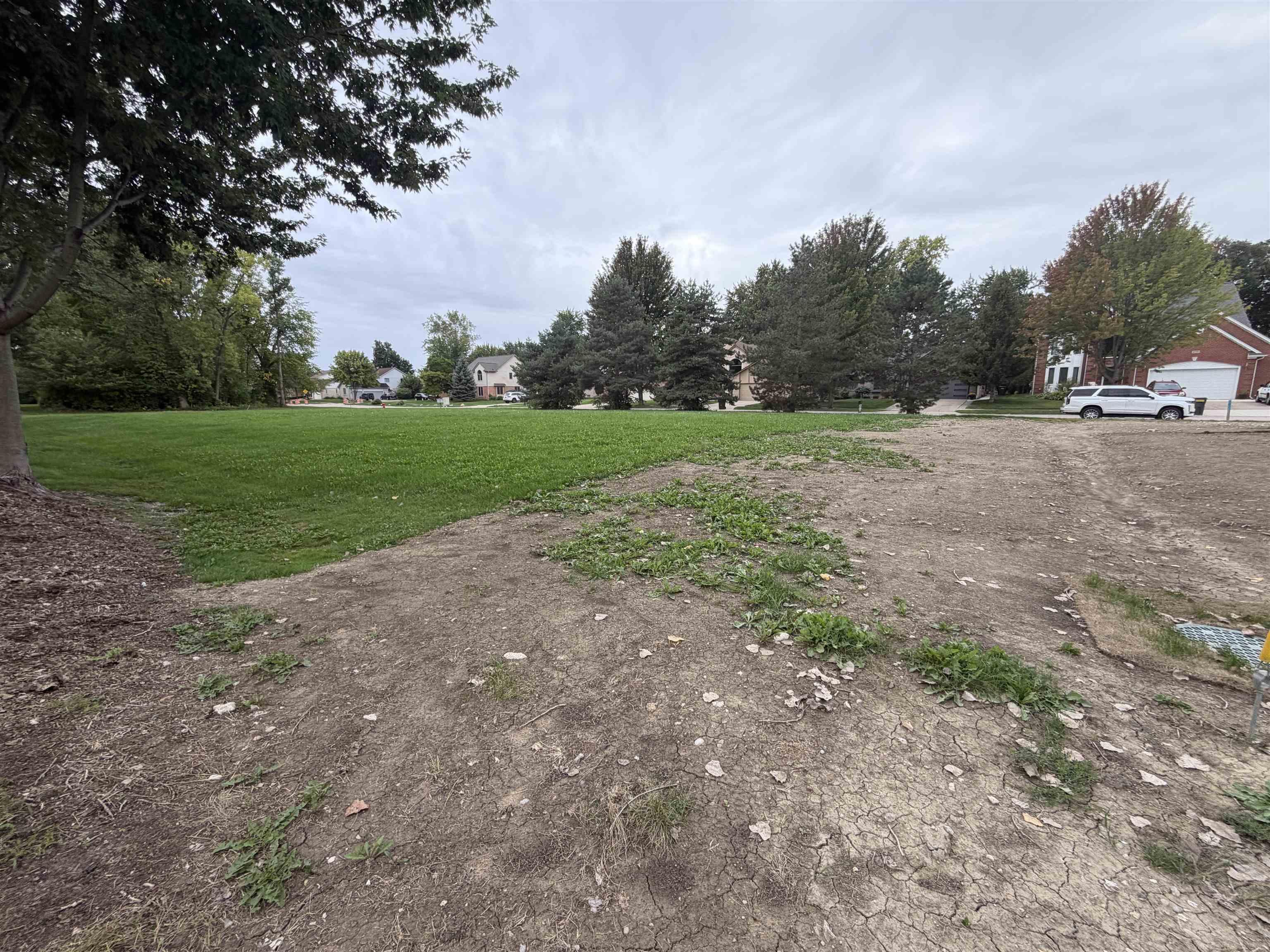 Photo 3 of Land for sale at 37300 Hanson Dr, Sterling Heights, MI 48310 | MLS# 58050222018 | Listing updated on 2026-09-17