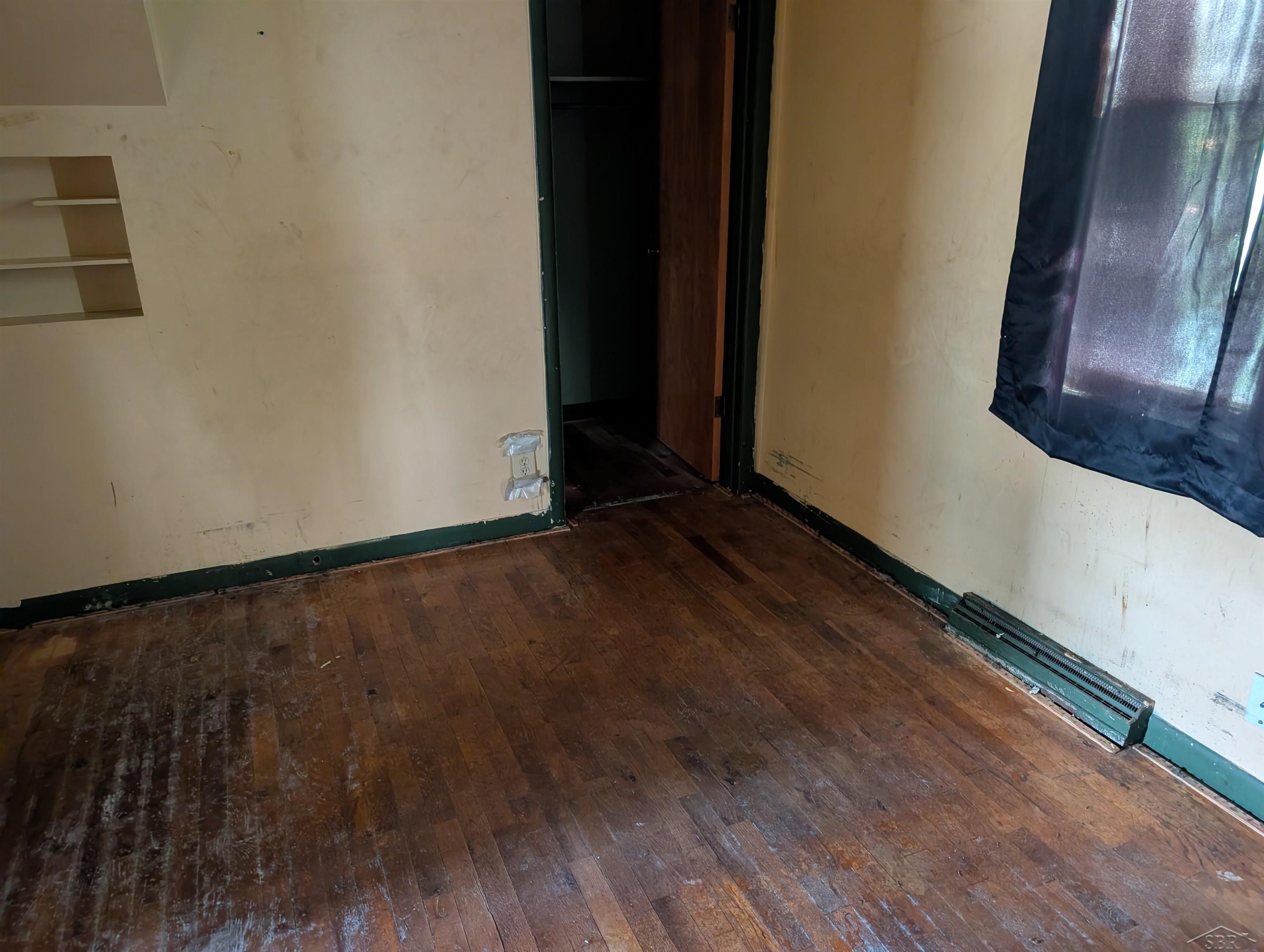 Photo 3 of Single family home for sale at 2307 S Niagara St, Saginaw, MI 48602 | MLS# 61050222025 | Listing updated on 2026-09-16