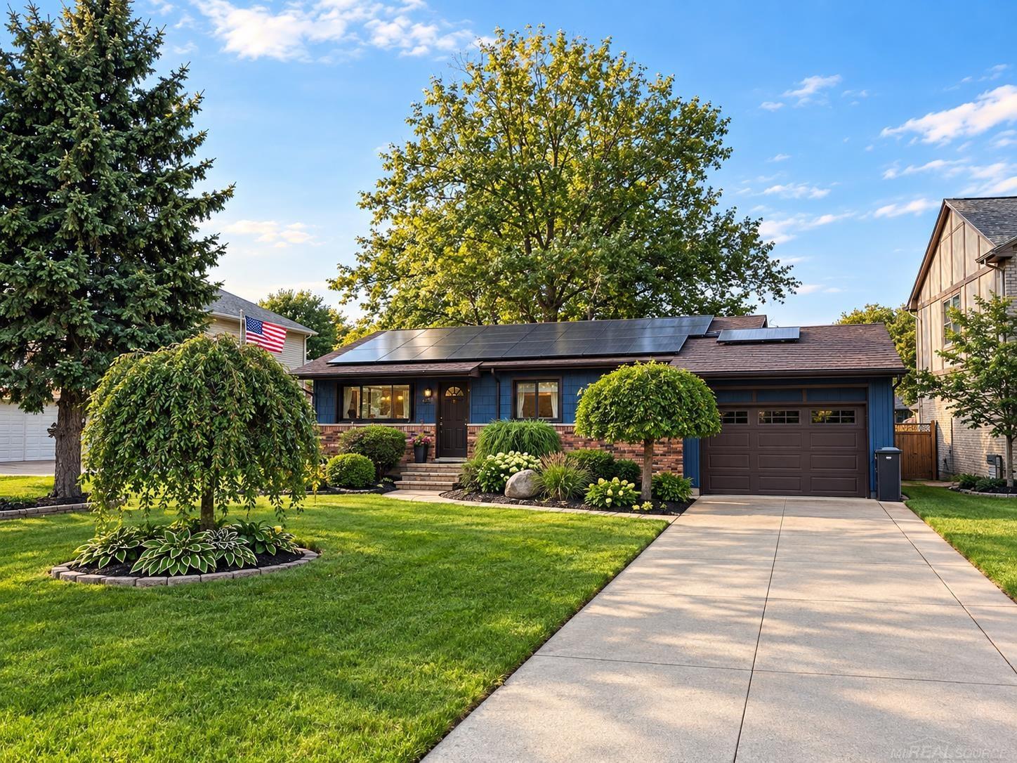 Photo 1 of Single family home for sale at 39245 Lakeshore Dr, Harrison Township, MI 48045 | MLS# 58050222028 | Listing updated on 2026-09-19