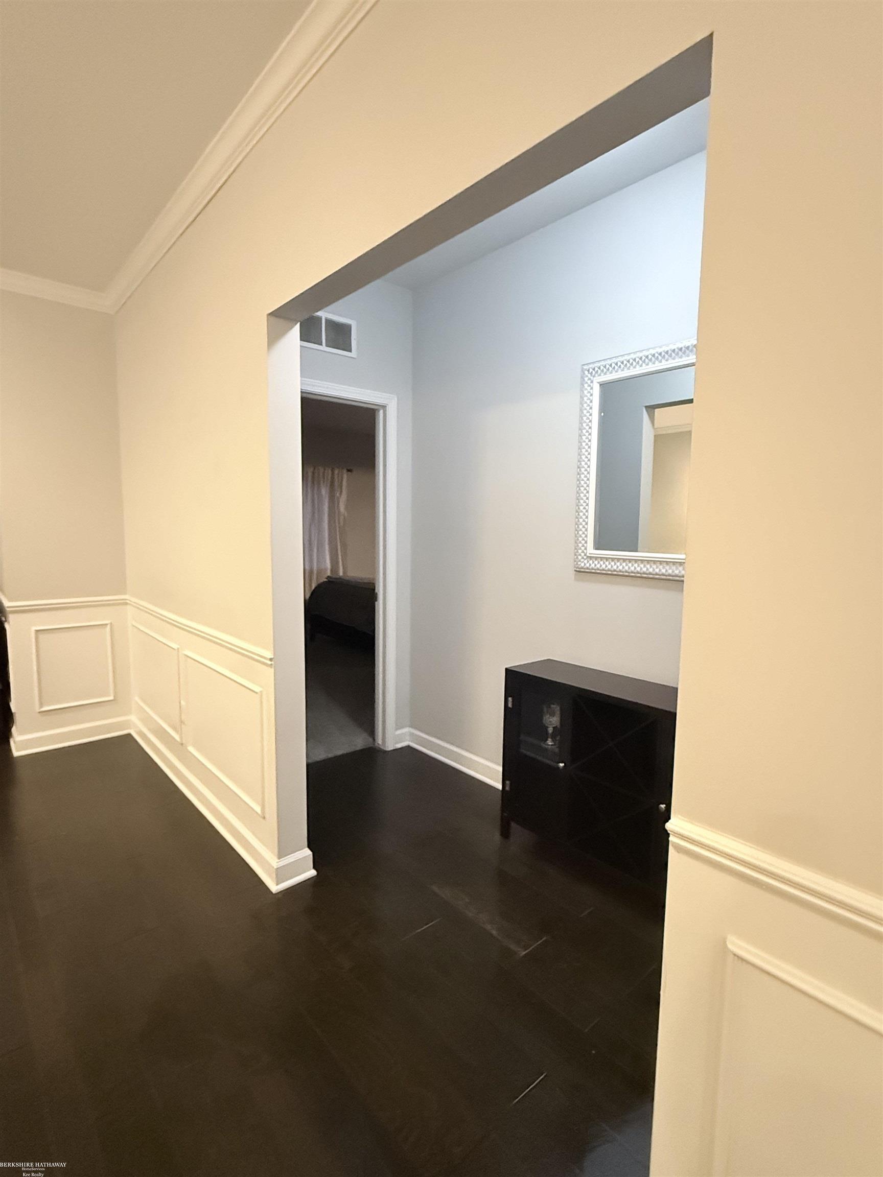 Photo 3 of Condo for sale at 5531 Arbor Chase Dr, Ann Arbor, MI 48103 | MLS# 58050222036 | Listing updated on 2026-09-17