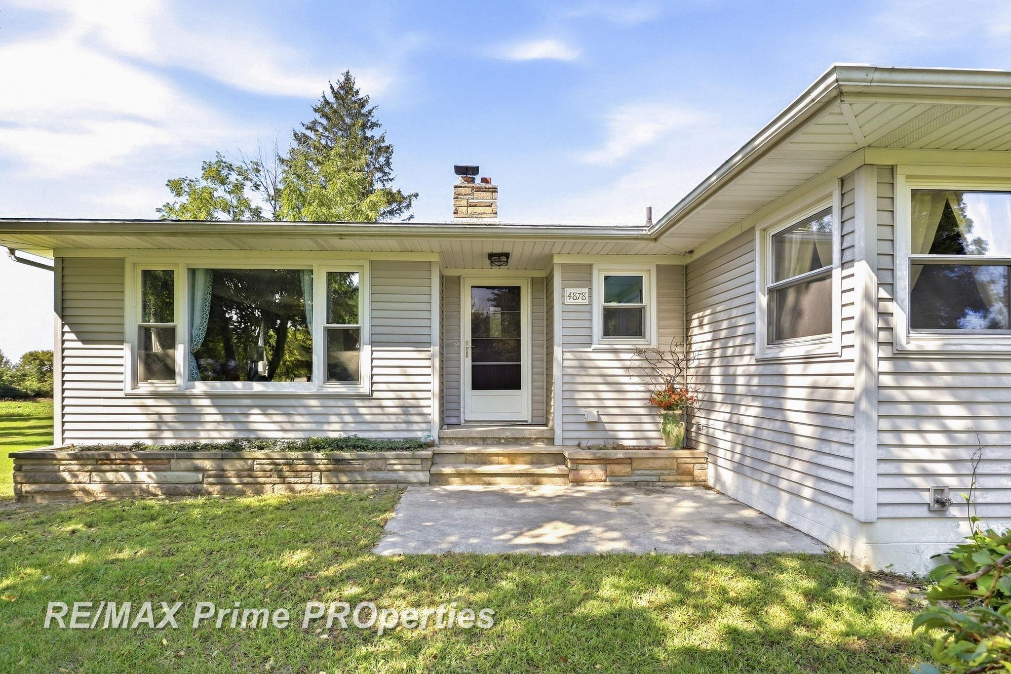 Photo 3 of Single family home for sale at 4878 Cottrell Rd, Vassar, MI 48768 | MLS# 61050222046 | Listing updated on 2026-09-17