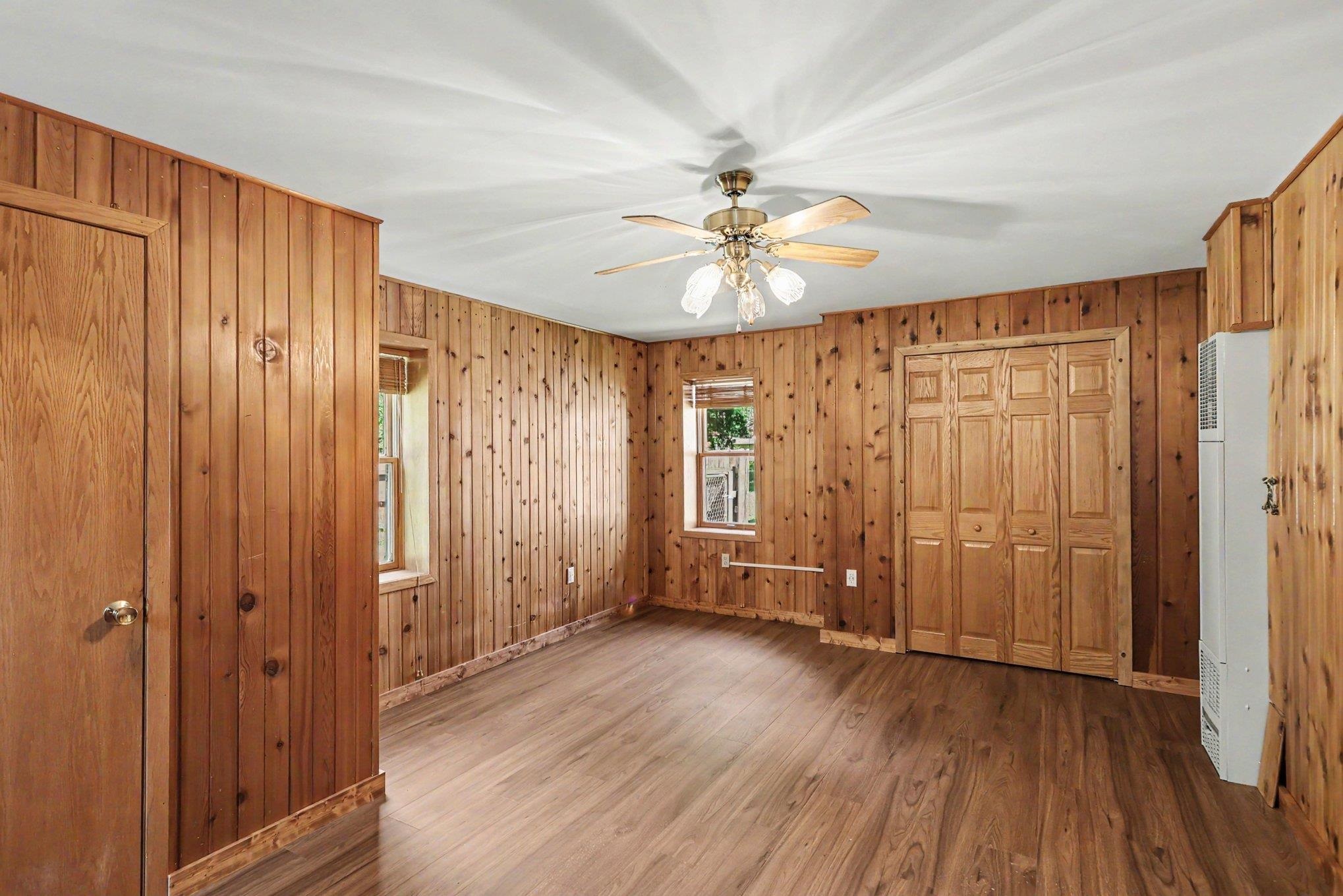 Photo 4 of Single family home for sale at 1449 Lathrup Ave, Saginaw, MI 48638 | MLS# 50222048 | Listing updated on 2026-09-17