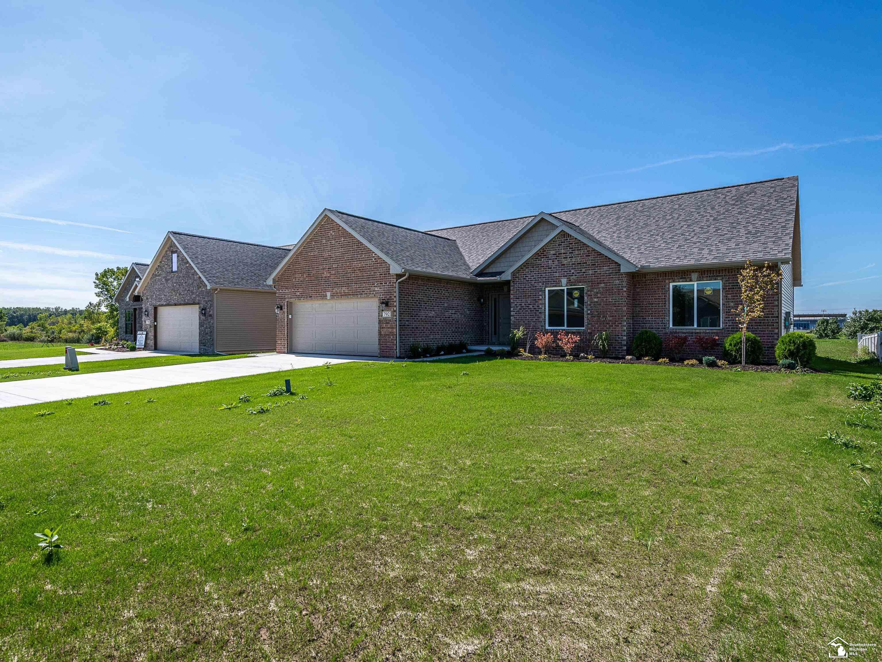 Photo 2 of Single family home for sale at 792 E Sweet Briar Ln, Monroe, MI 48161 | MLS# 57050222050 | Listing updated on 2026-09-17