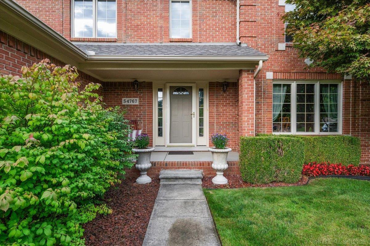 Photo 2 of Single family home for sale at 54767 Waubay Dr, Macomb, MI 48042 | MLS# 58050222056 | Listing updated on 2026-09-17