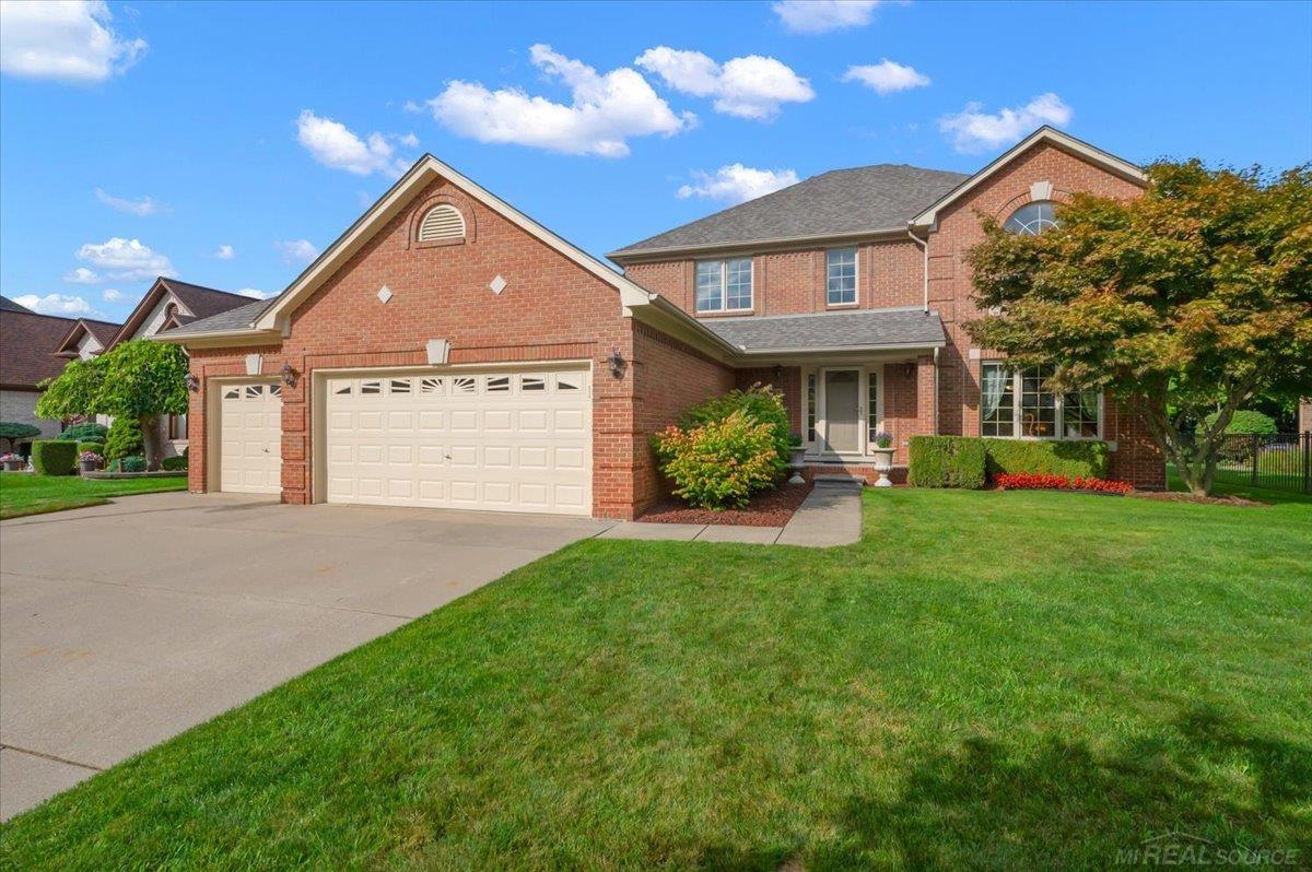 Photo 3 of Single family home for sale at 54767 Waubay Dr, Macomb, MI 48042 | MLS# 58050222056 | Listing updated on 2026-09-17