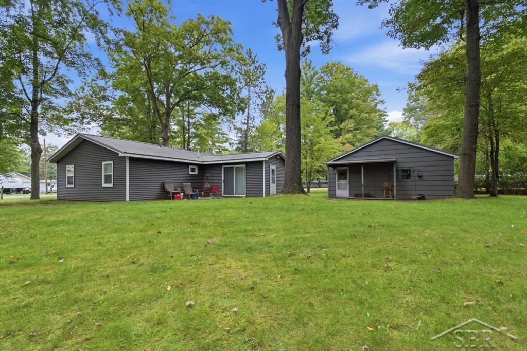Photo 3 of Single family home for sale at 4305 Anderson Dr, Beaverton, MI 48612 | MLS# 61050222066 | Listing updated on 2026-09-17