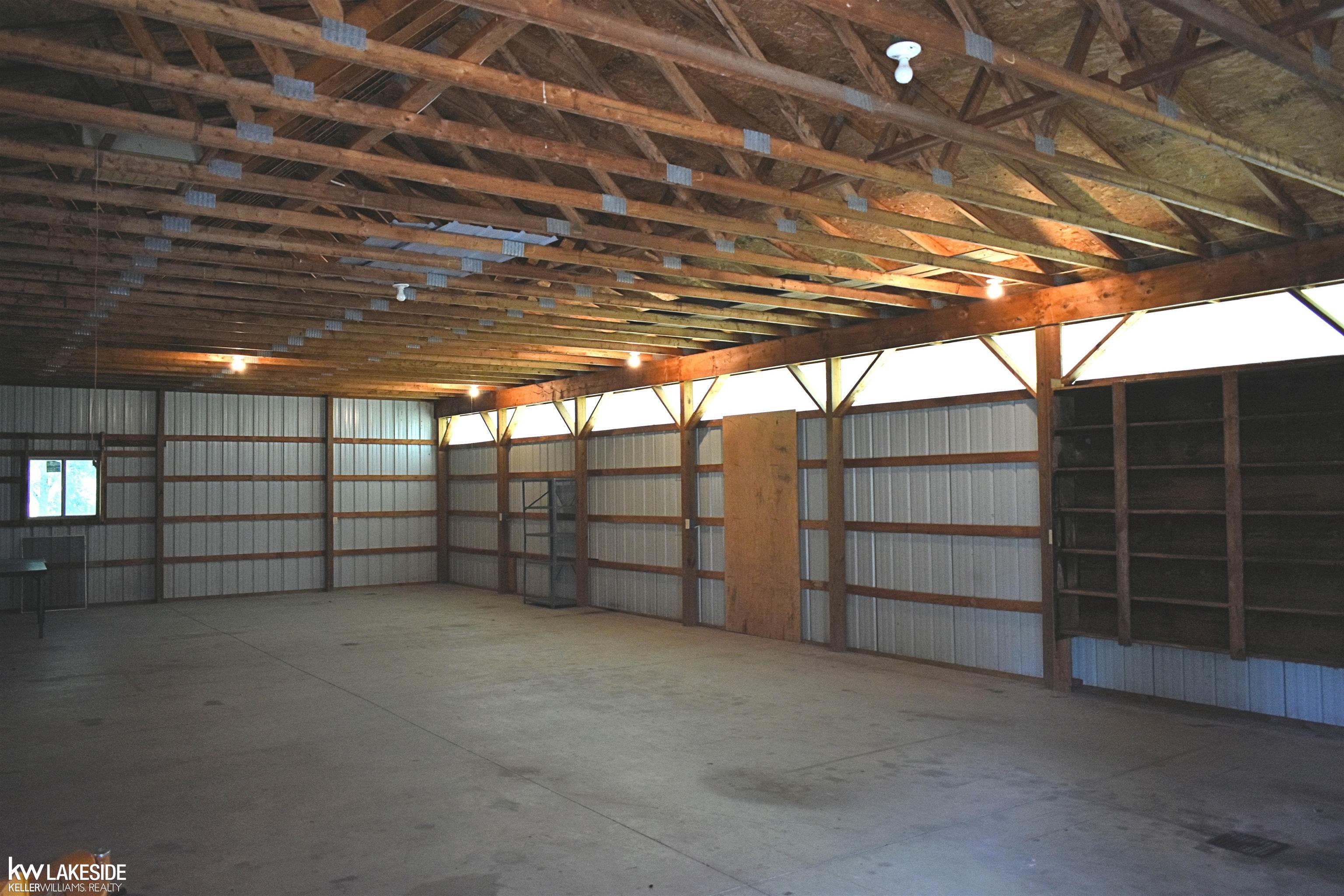 Photo 4 of Single family home for sale at 2525 E Sanilac Rd, Caro, MI 48723 | MLS# 58050222073 | Listing updated on 2026-09-17