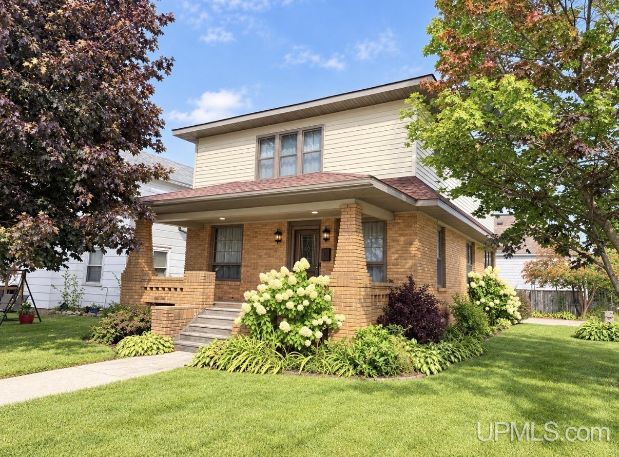 Single family home for sale at 202 Stephenson Ave, Escanaba, MI 49829 | MLS# 50222076