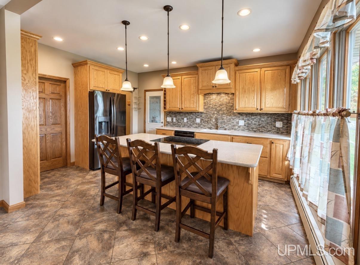 Photo 2 of Single family home for sale at 202 Stephenson Ave, Escanaba, MI 49829 | MLS# 50222076 | Listing updated on 2026-09-17