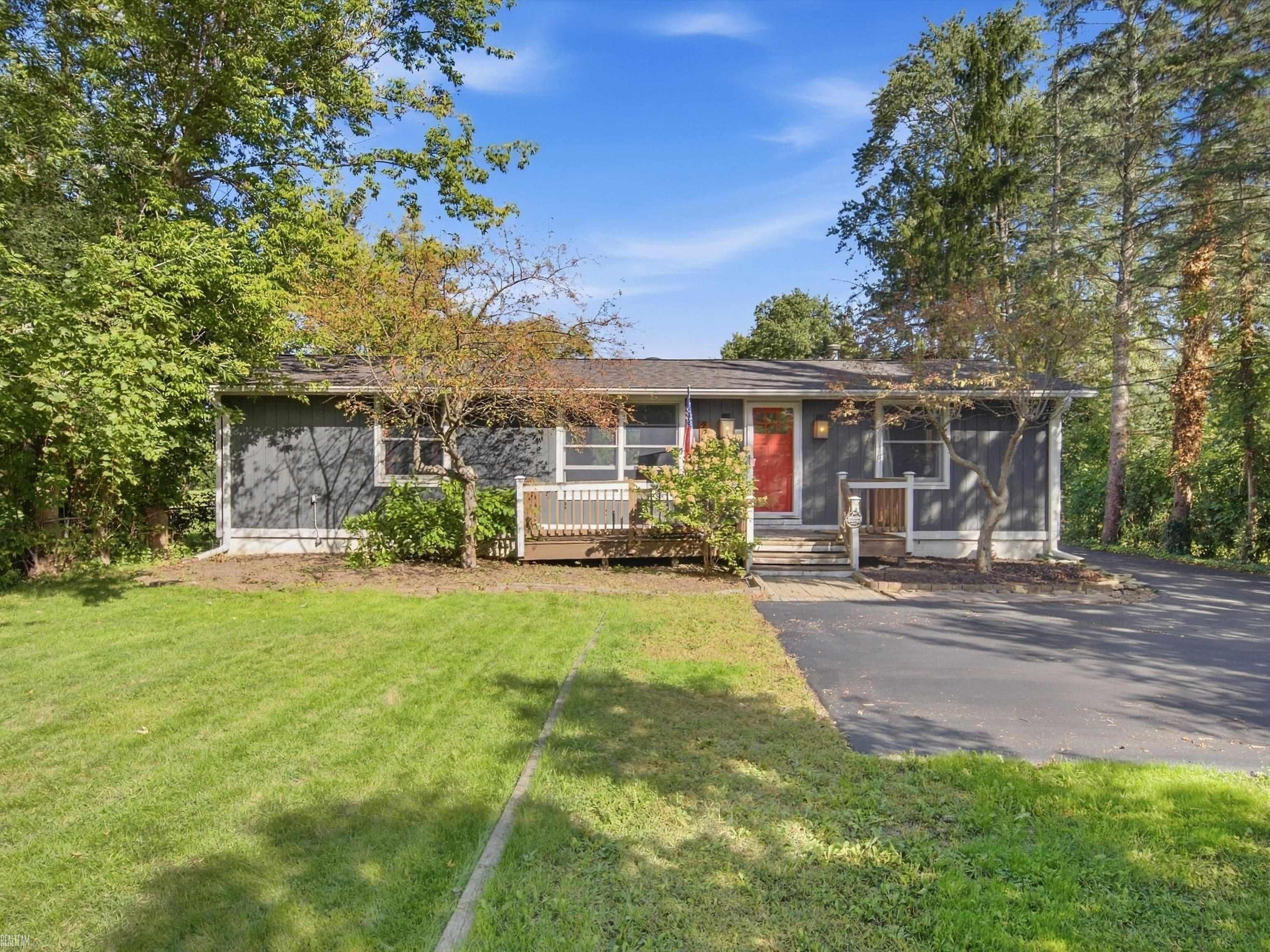 2789 Hickory Lawn Road