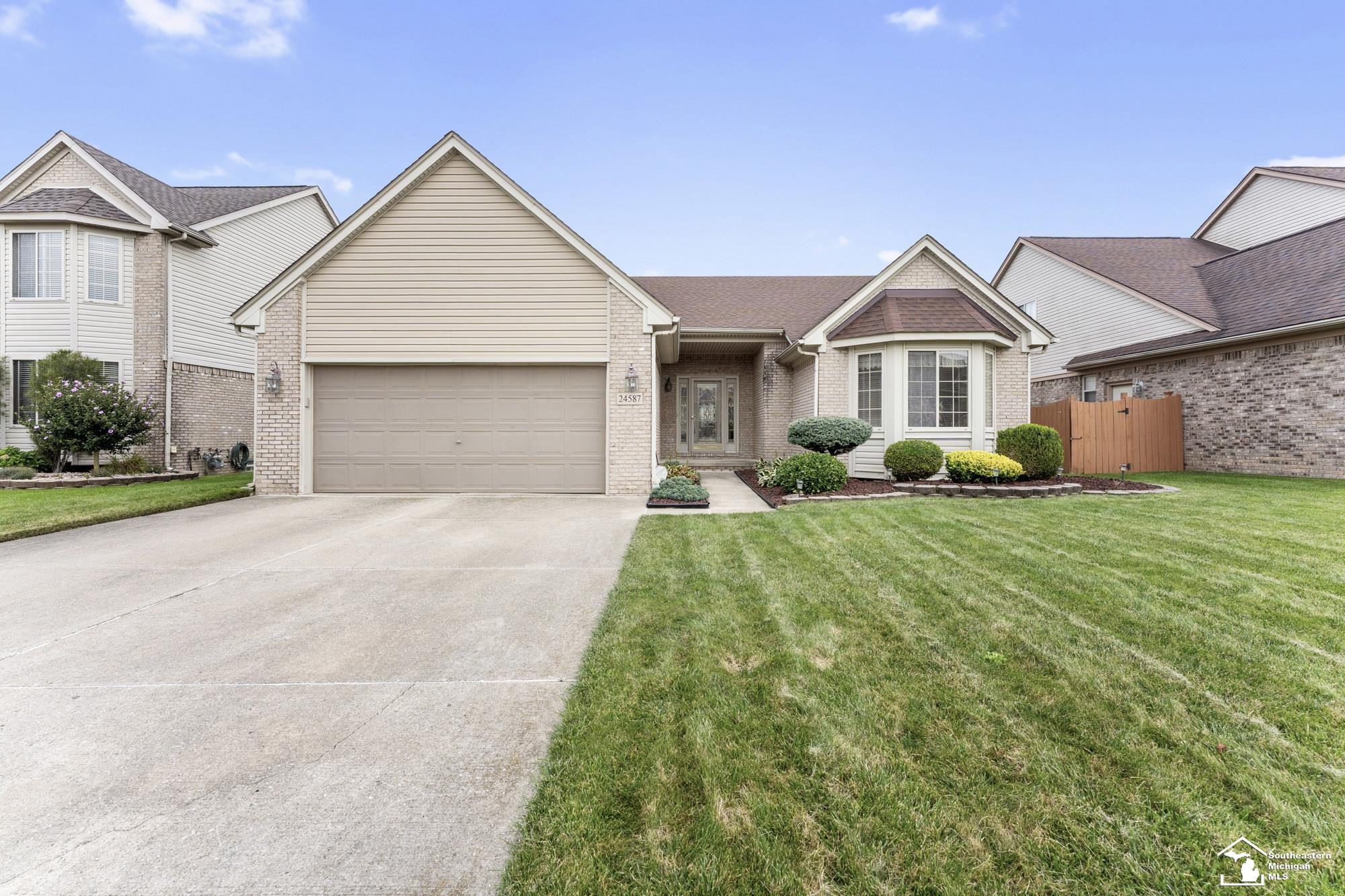 Photo 1 of Single family home for sale at 24587 Brentwood Dr, Trenton, MI 48183 | MLS# 57050222093 | Listing updated on 2026-09-17