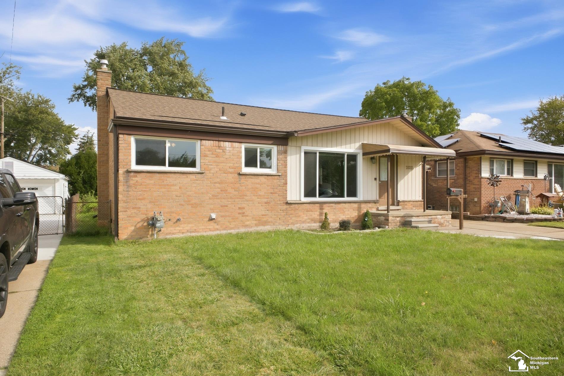 Single family home for sale at 28512 Leona St, Garden City, MI 48135 | MLS# 57050222097