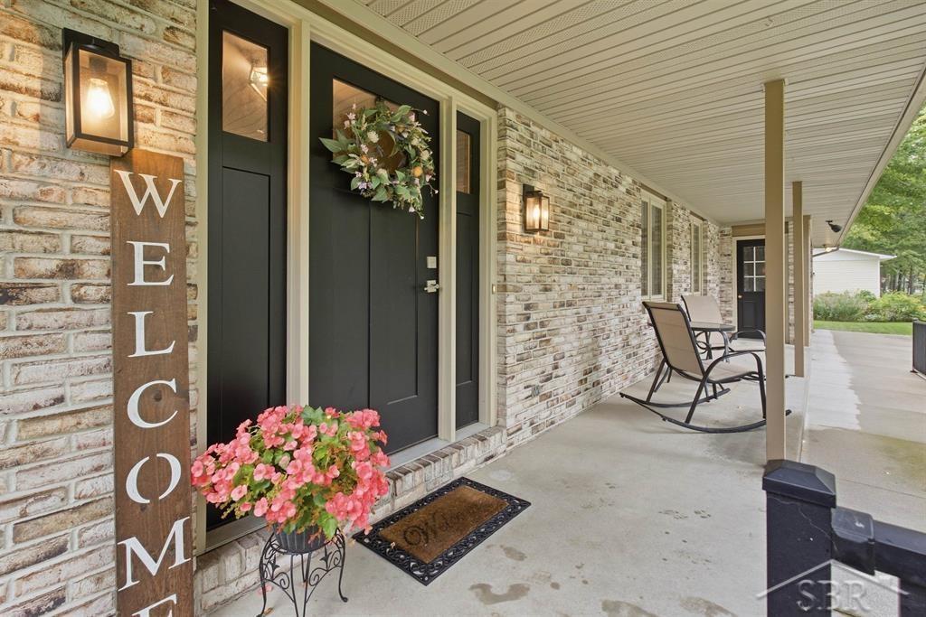Photo 3 of Single family home for sale at 4501 Forestview Dr, Midland, MI 48642 | MLS# 61050222104 | Listing updated on 2026-09-17