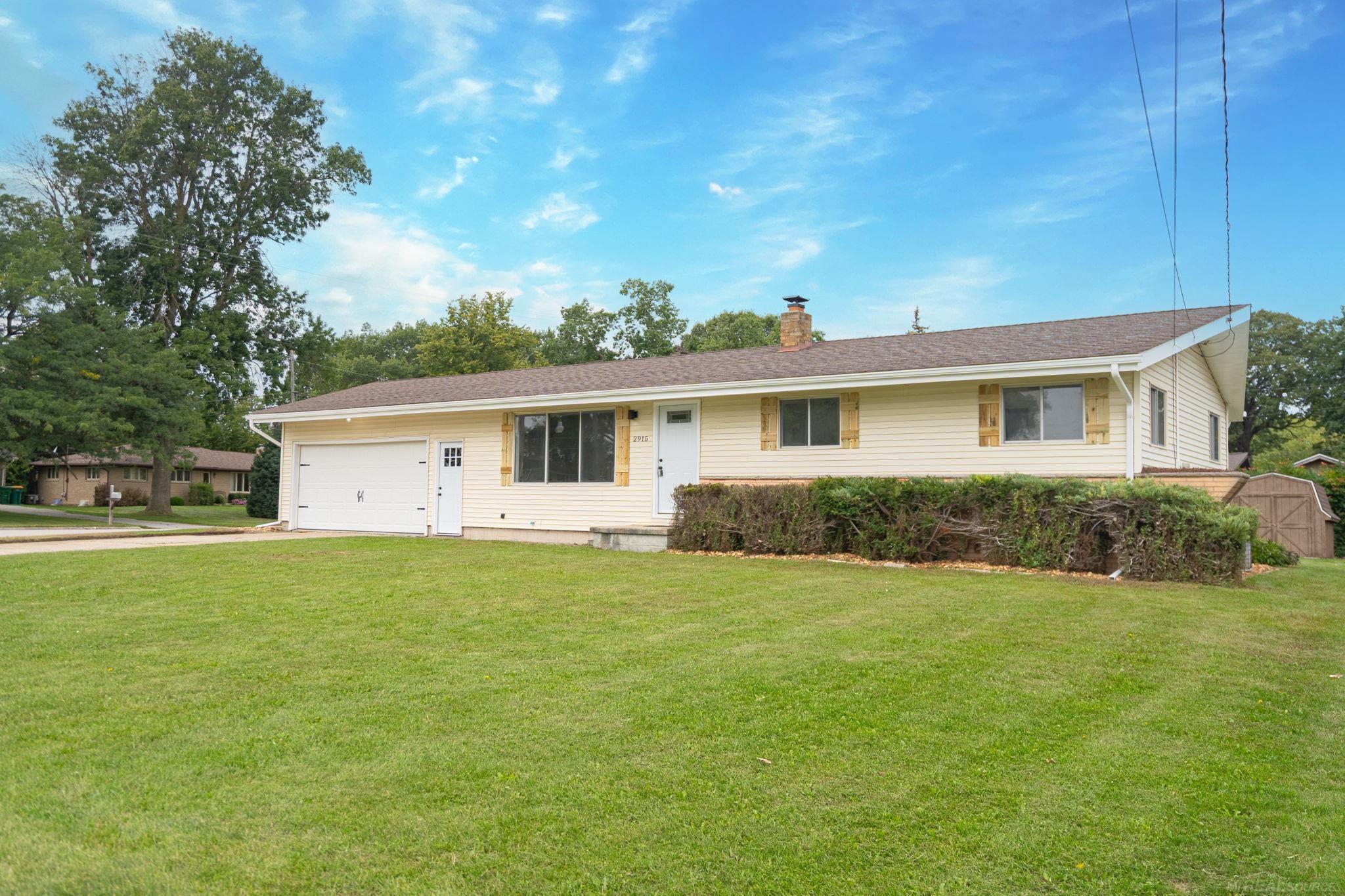 Photo 1 of Single family home for sale at 2915 Continental Dr, Bay City, MI 48706 | MLS# 58050222118 | Listing updated on 2026-09-17