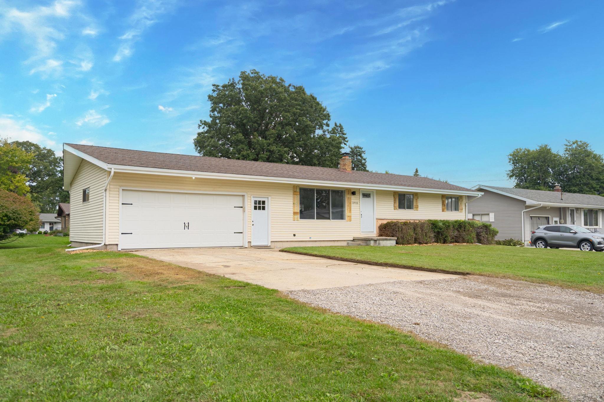 Photo 3 of Single family home for sale at 2915 Continental Dr, Bay City, MI 48706 | MLS# 58050222118 | Listing updated on 2026-09-17