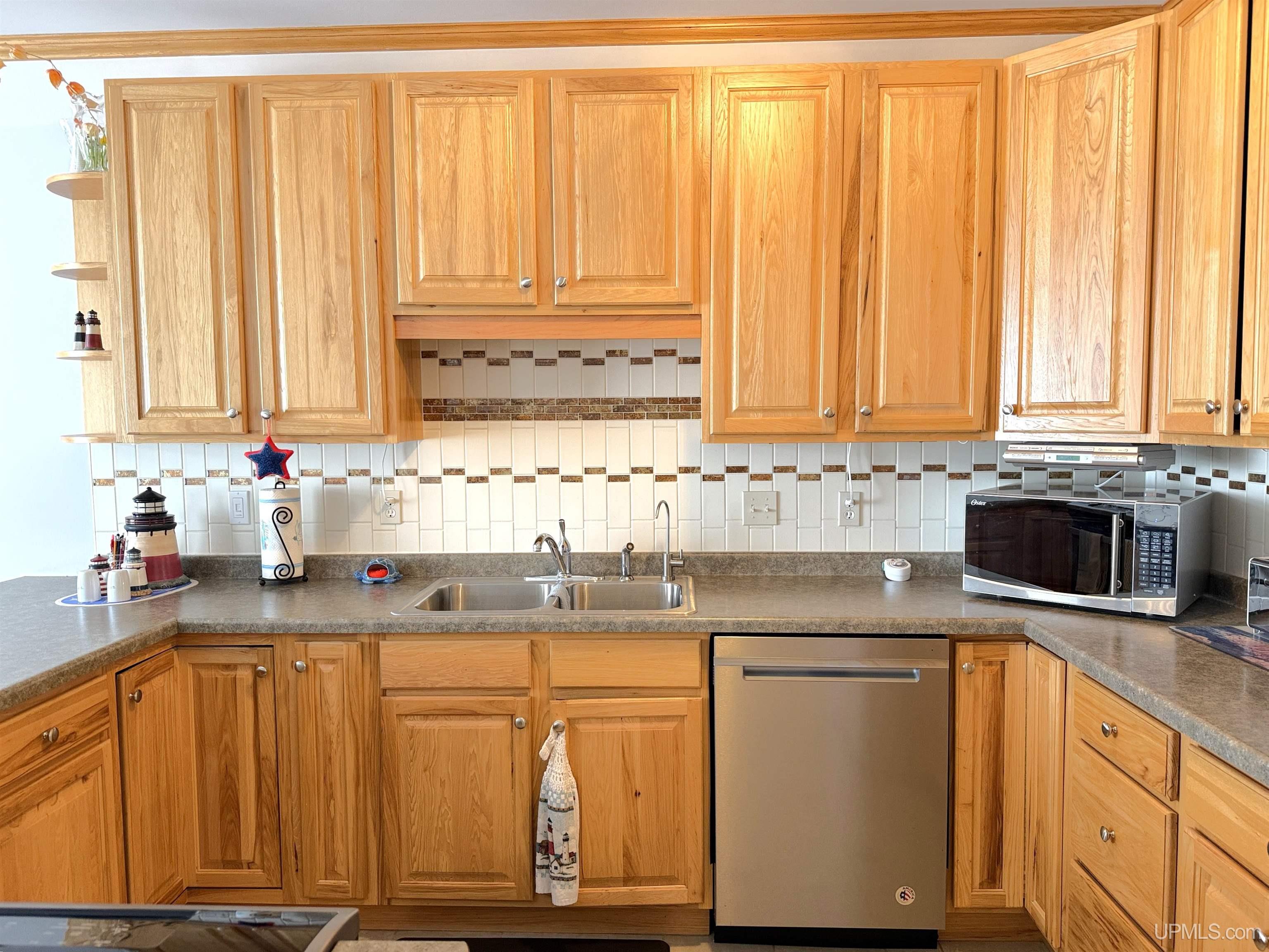 Photo 3 of Condo for sale at 340 Navy St #Unit 7, Hancock, MI 49930 | MLS# 50222128 | Listing updated on 2026-09-18