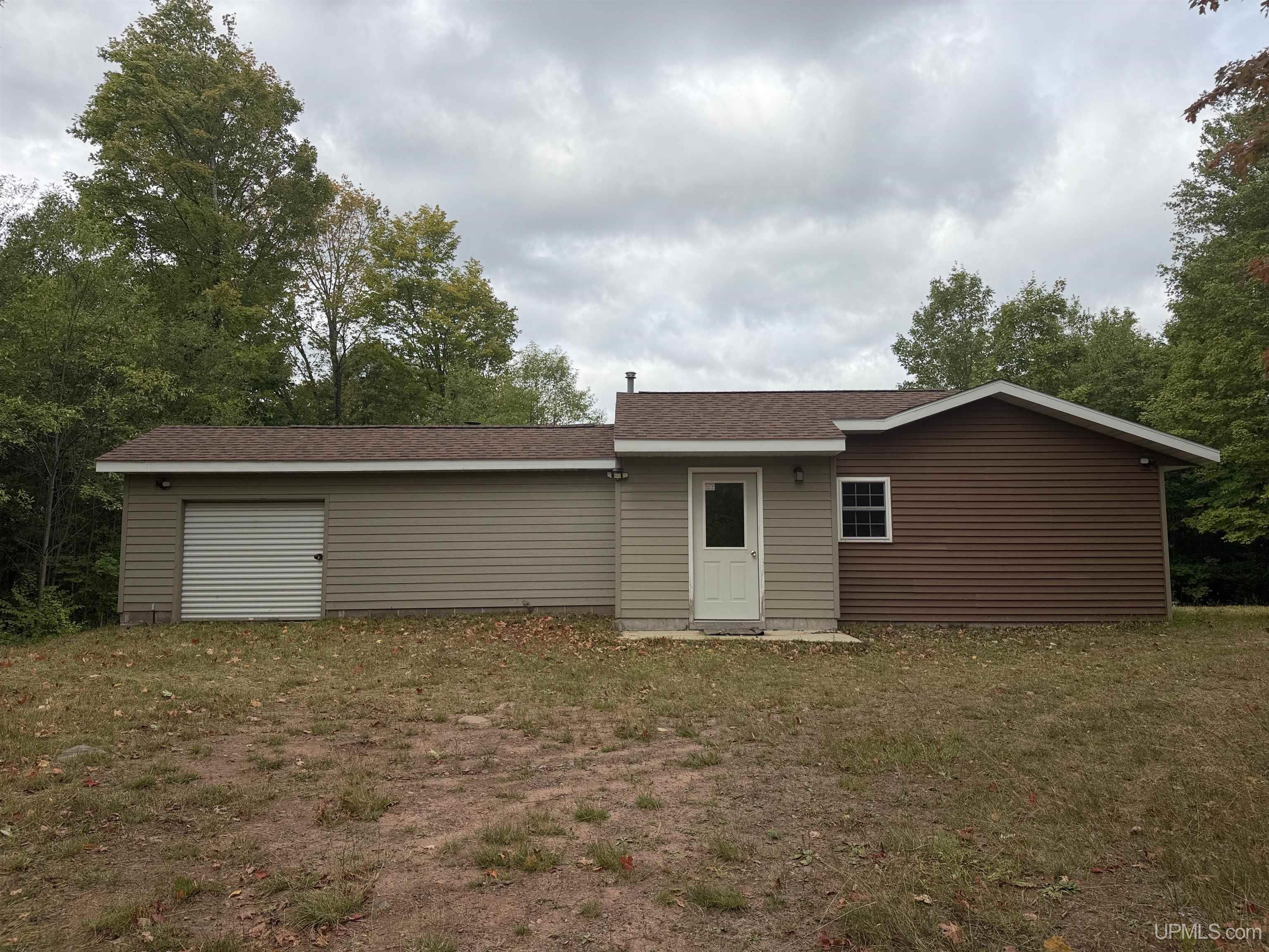 Photo 2 of Single family home for sale at 9181 River St, Bessemer, MI 49911 | MLS# 50222138 | Listing updated on 2026-09-19