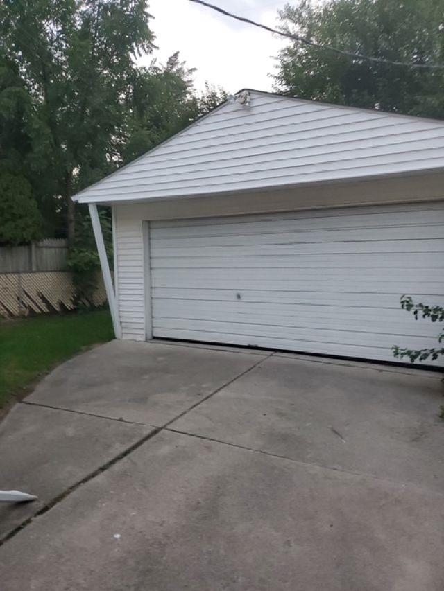 Photo 3 of Single family home for sale at 21835 Nevada Ave, Eastpointe, MI 48021 | MLS# 58050222144 | Listing updated on 2026-09-17