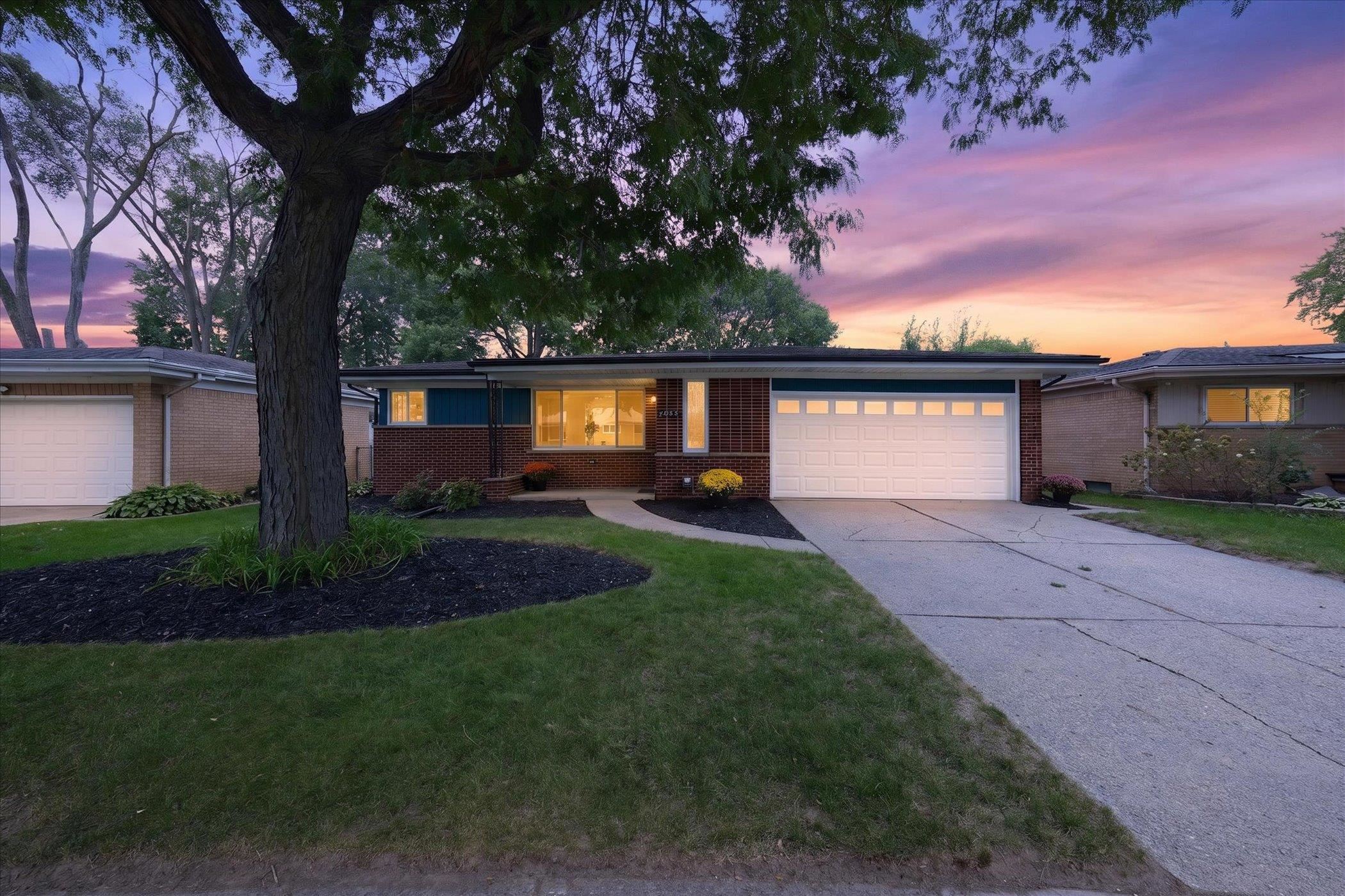 Photo 2 of Single family home for sale at 26632 Marilyn Ave, Warren, MI 48089 | MLS# 58050222160 | Listing updated on 2026-09-20