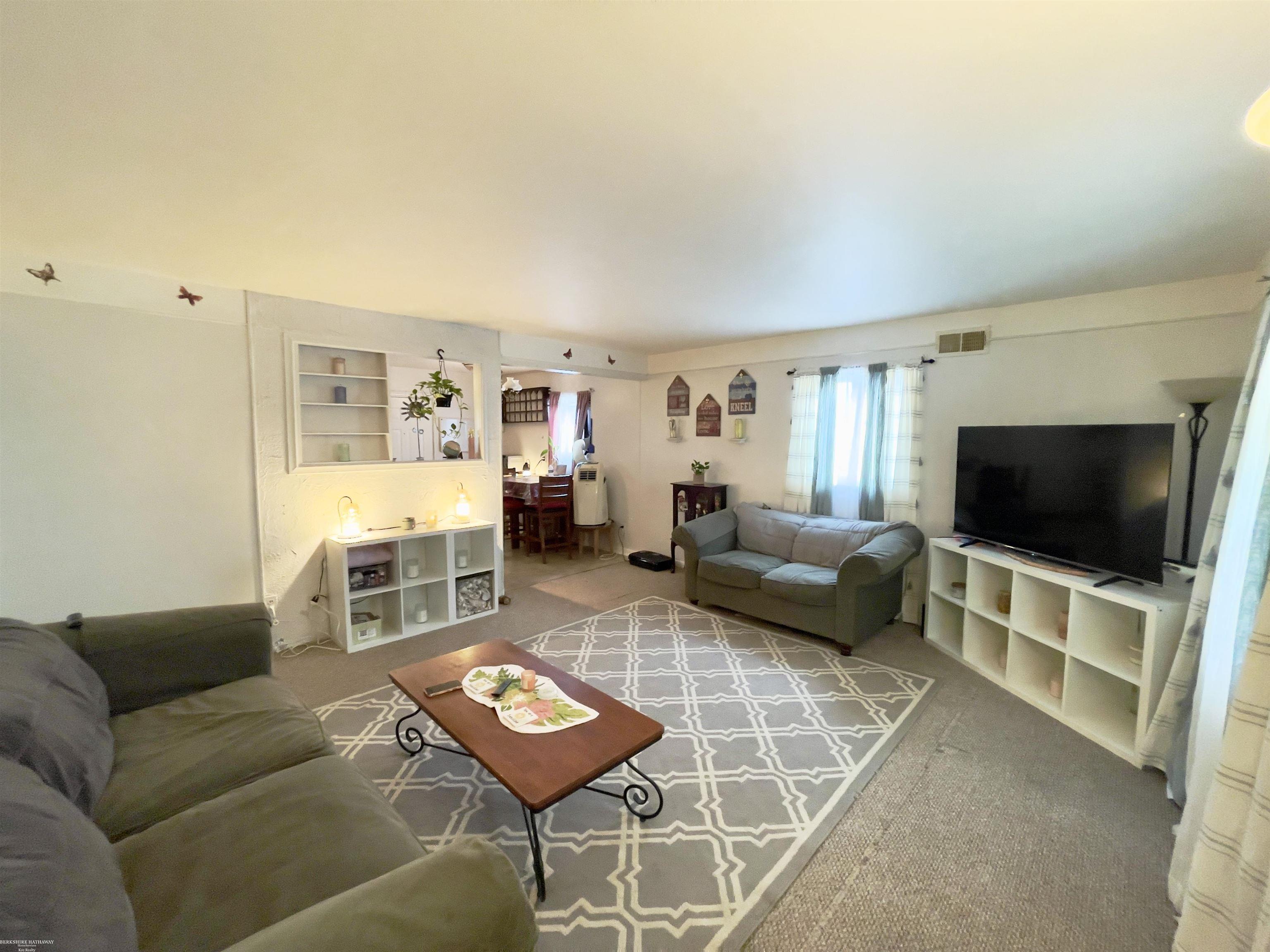 Photo 3 of Single family home for sale at 22132 Masch St, Warren, MI 48091 | MLS# 58050222182 | Listing updated on 2026-09-17