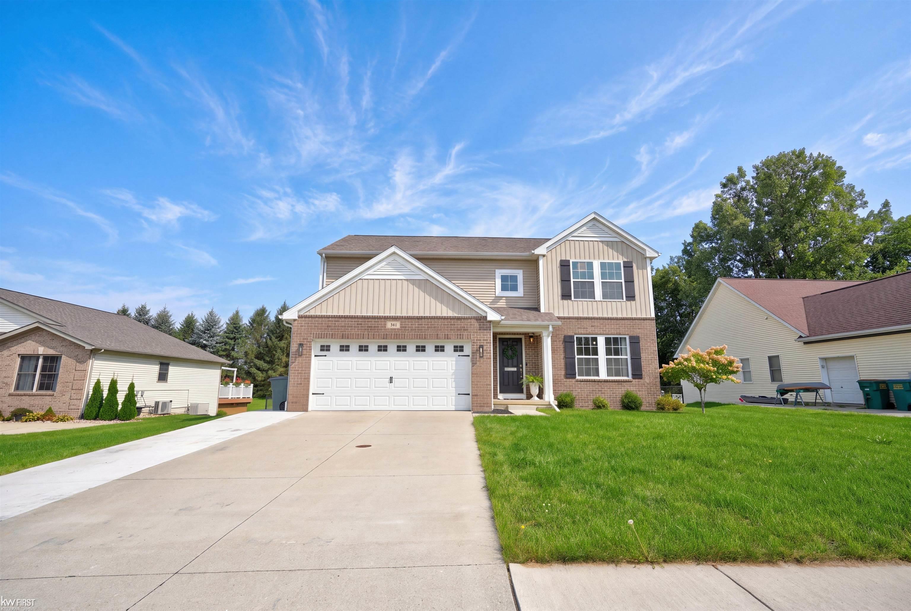 341 Golfside Drive photo 3