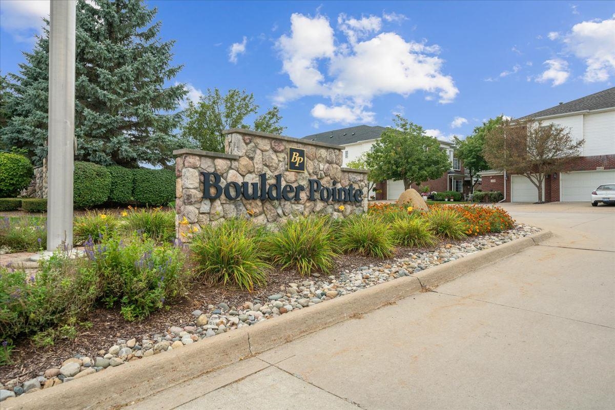 Photo 2 of Condo for sale at 6729 Boulder Pointe Dr #8, Washington, MI 48094 | MLS# 50222193 | Listing updated on 2026-09-18