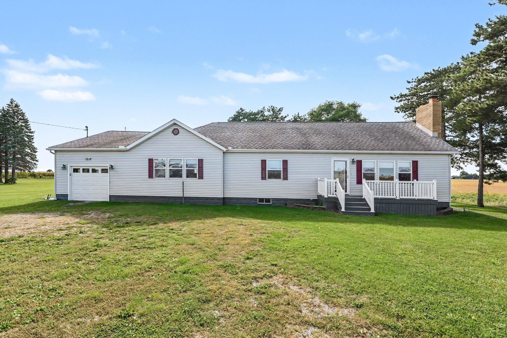 Single family home for sale at 1218 S Tuscola Rd, Bay City, MI 48708 | MLS# 50222204