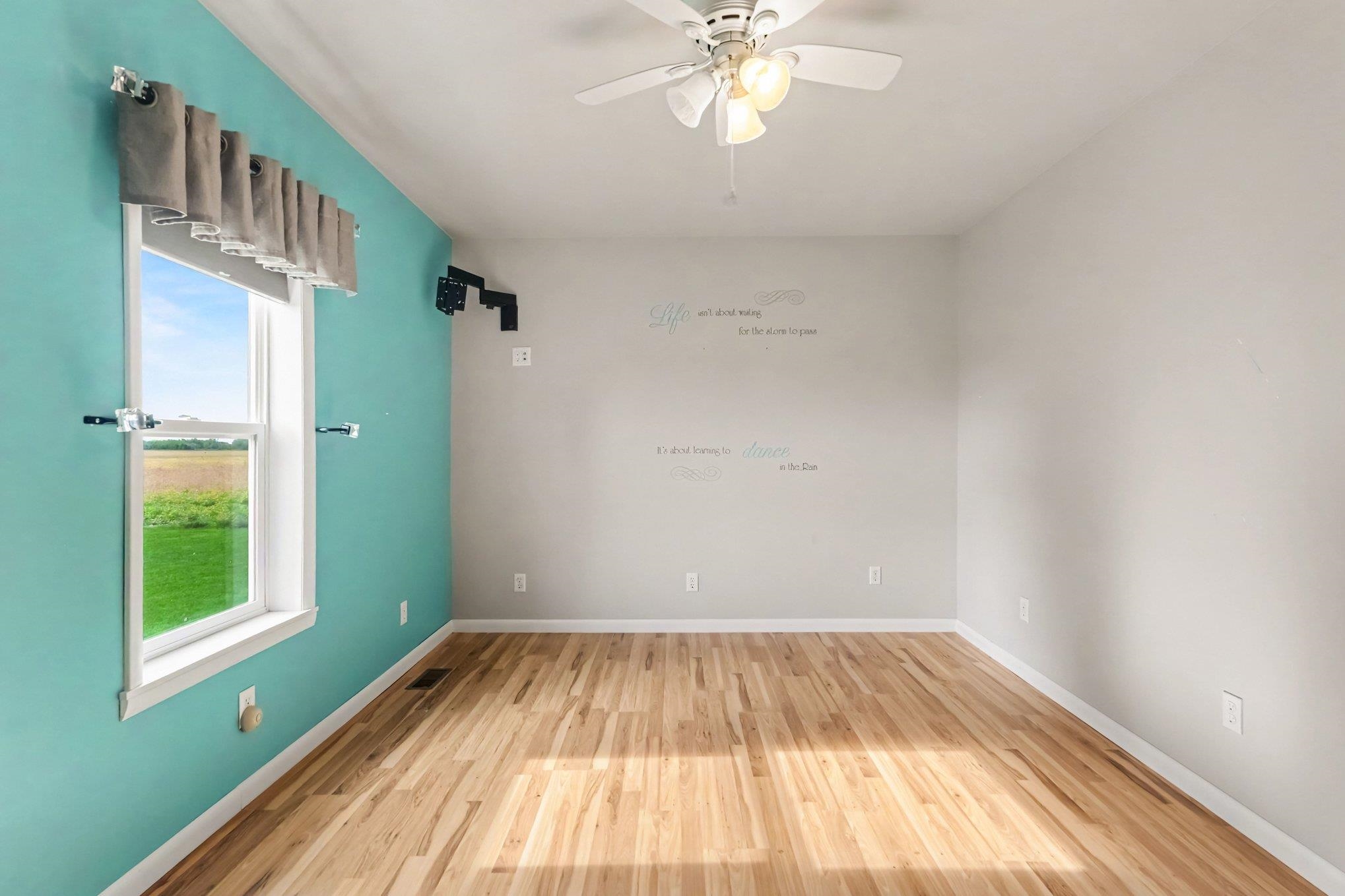 Photo 3 of Single family home for sale at 1218 S Tuscola Rd, Bay City, MI 48708 | MLS# 50222204 | Listing updated on 2026-09-18