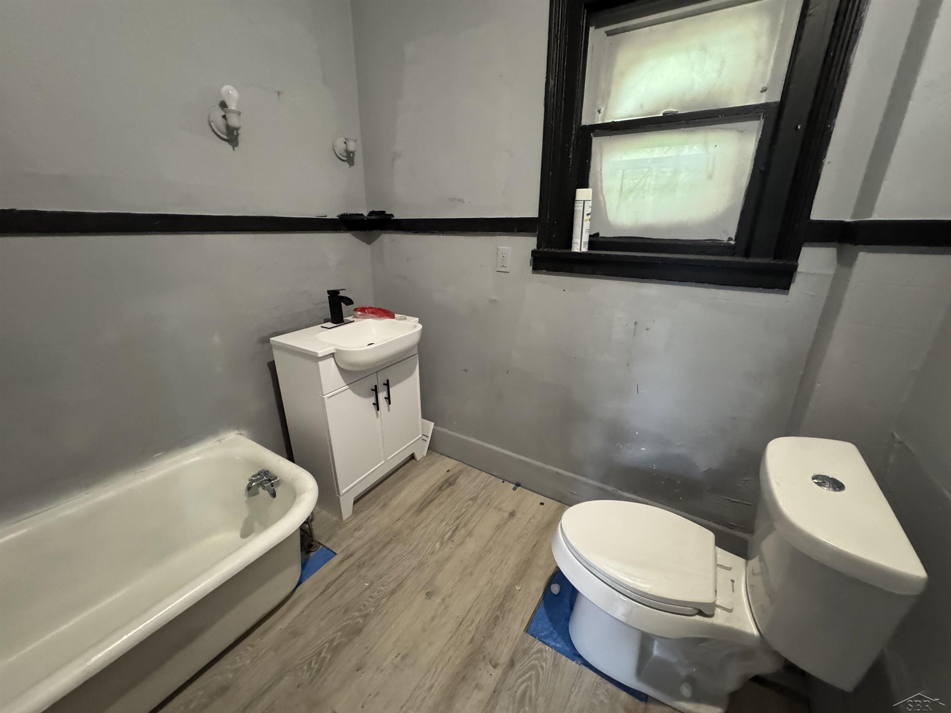 Photo 3 of Single family home for sale at 507 S 14th Street, Saginaw, MI 48601 | MLS# 61050222207 | Listing updated on 2026-09-18