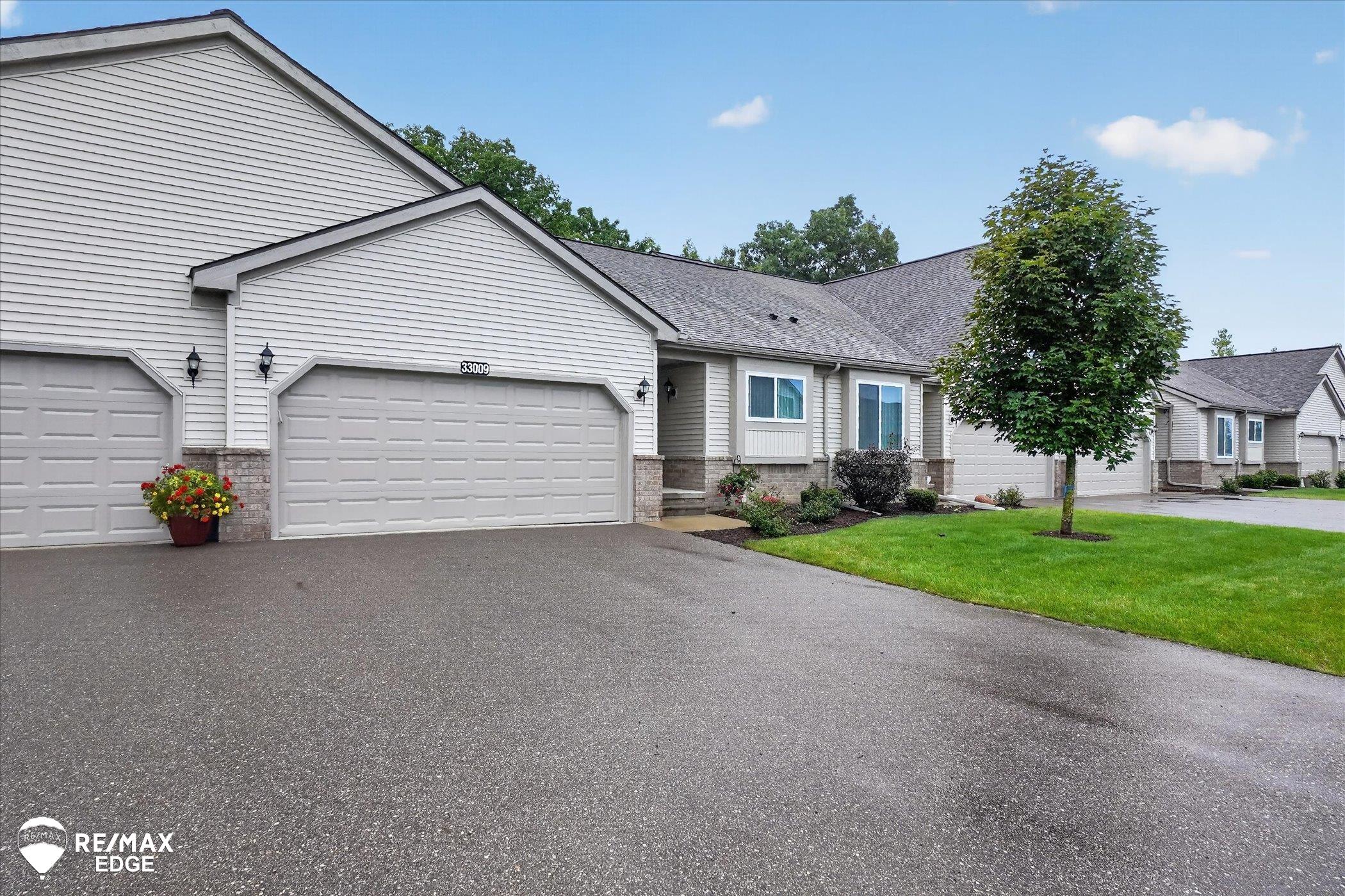 Photo 1 of Condo for sale at 33009 Mitchell St, Grand Blanc, MI 48439 | MLS# 5050222211 | Listing updated on 2026-09-25