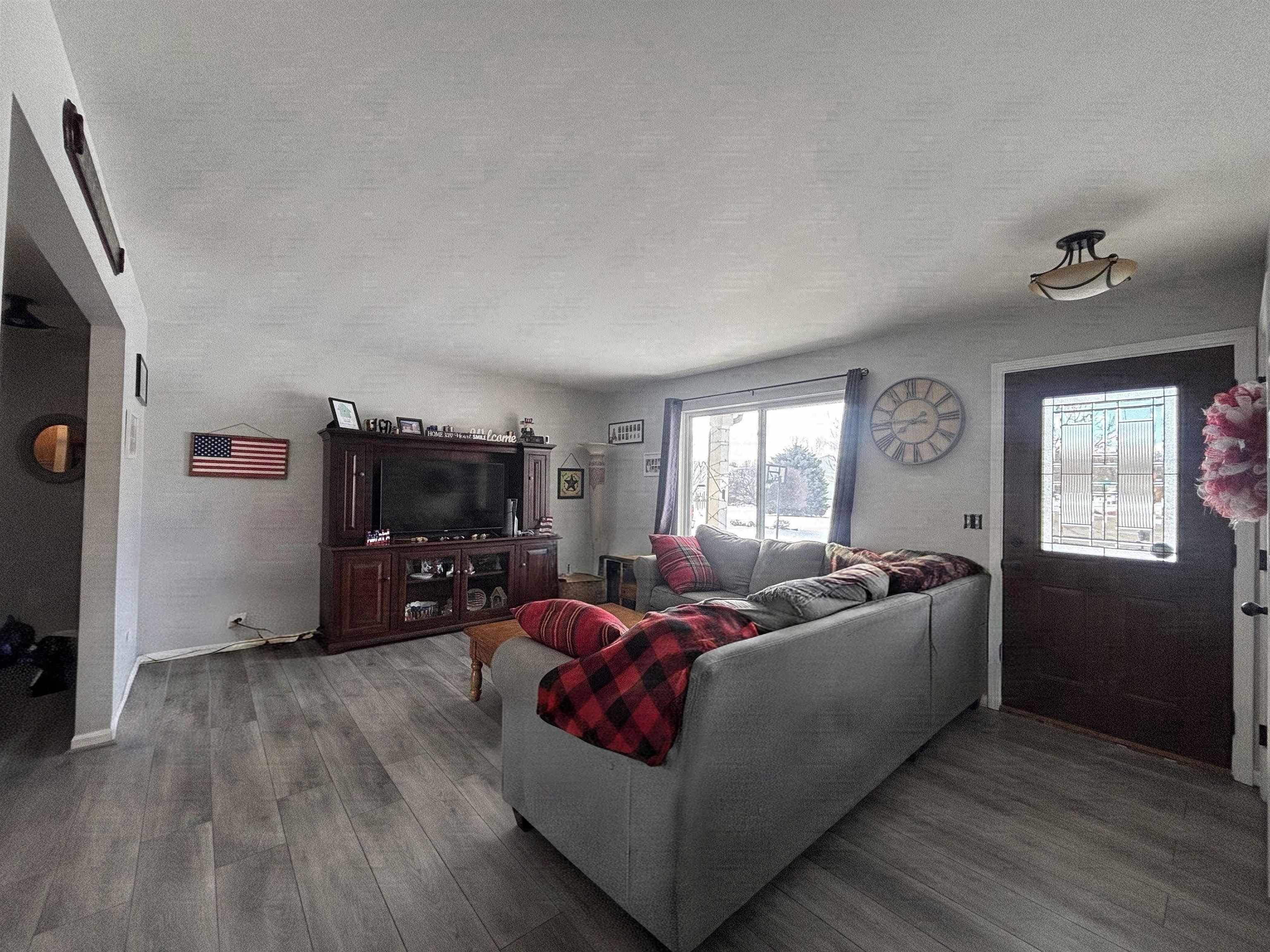 Photo 1 of Single family home for sale at 963 Vassar Ct, Vassar, MI 48768 | MLS# 50222214 | Listing updated on 2026-09-21