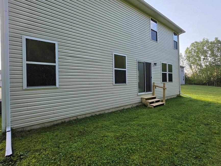 Photo 3 of Single family home for sale at 2345 Scenic Holw Dr, Grand Blanc, MI 48439 | MLS# 5050222238 | Listing updated on 2026-09-21