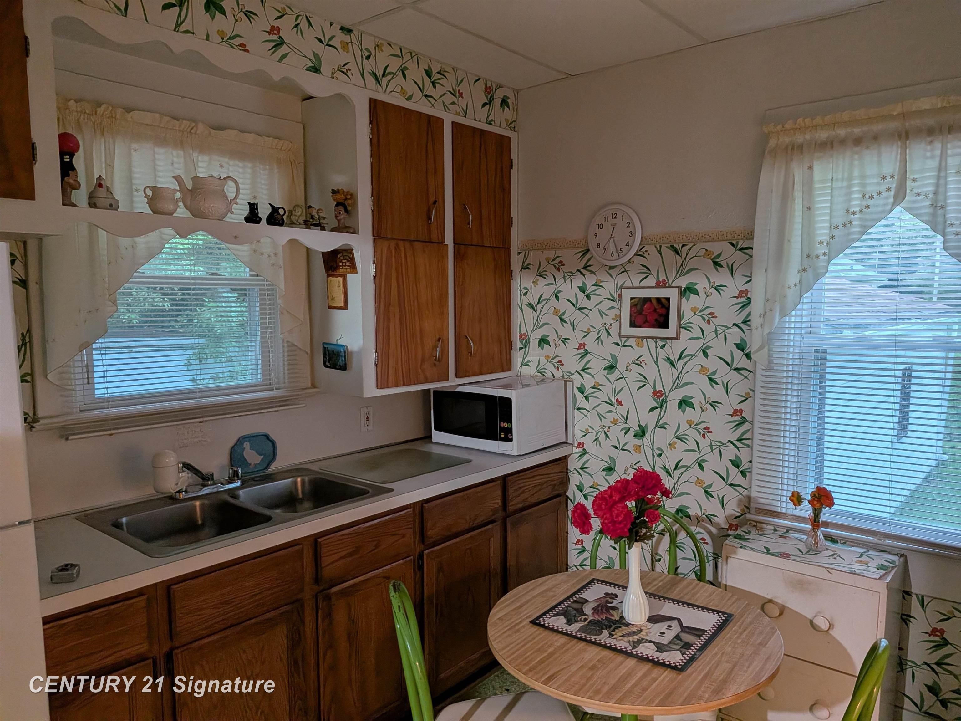 Photo 1 of Single family home for sale at 1038 E Marengo Ave, Flint, MI 48505 | MLS# 5050222254 | Listing updated on 2026-09-18