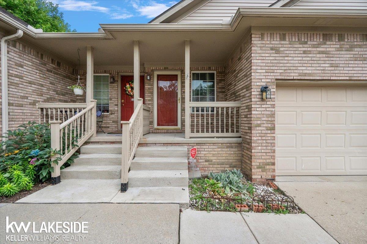 Photo 3 of Condo for sale at 35883 Ocean Ct, Clinton Township, MI 48035 | MLS# 58050222258 | Listing updated on 2026-09-18