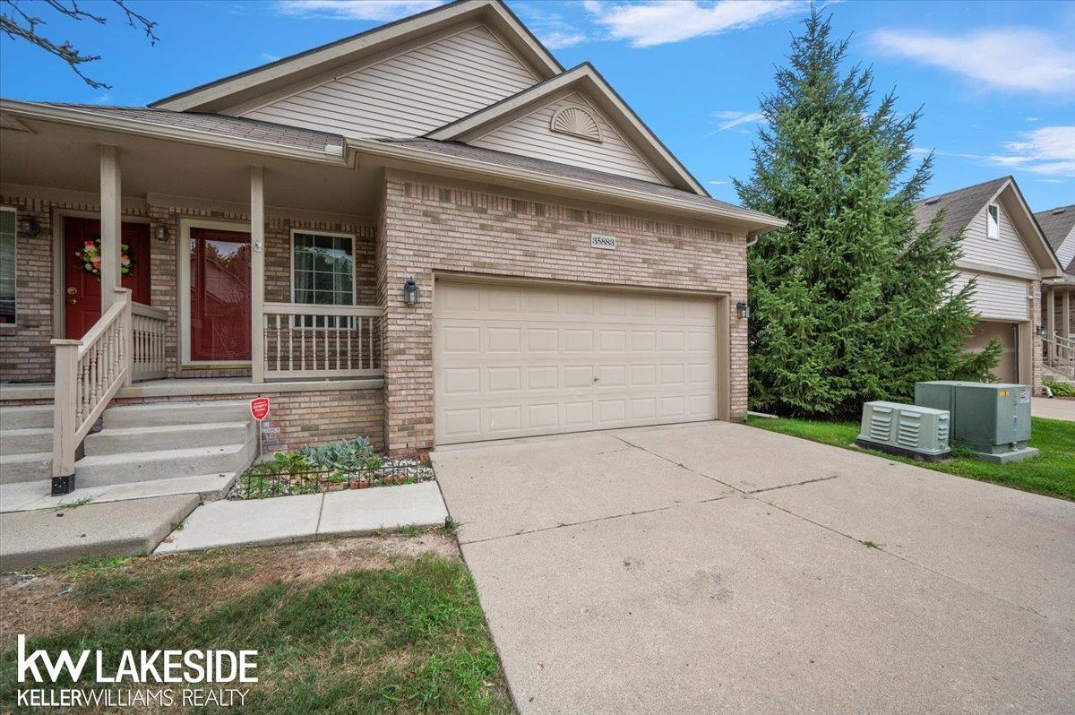 Photo 4 of Condo for sale at 35883 Ocean Ct, Clinton Township, MI 48035 | MLS# 58050222258 | Listing updated on 2026-09-18