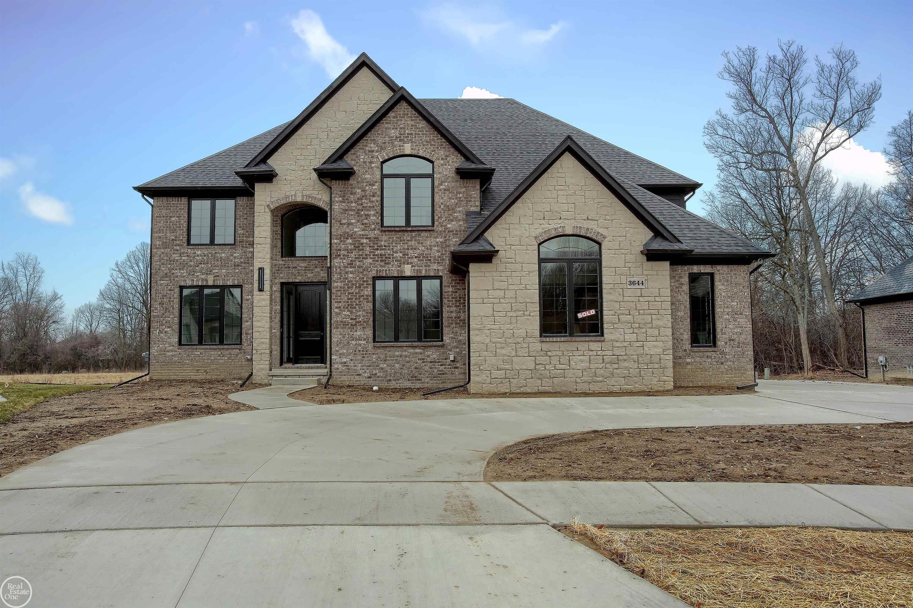 Photo 1 of Single family home for sale at 3371 Forster Ln #16, Shelby Township, MI 48316 | MLS# 50222261 | Listing updated on 2026-09-18