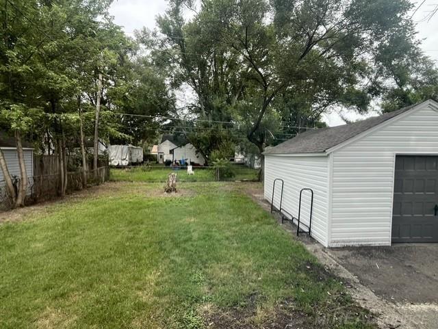 Photo 2 of Single family home for sale at 7251 Yacht Ave, Warren, MI 48091 | MLS# 58050222284 | Listing updated on 2026-09-18